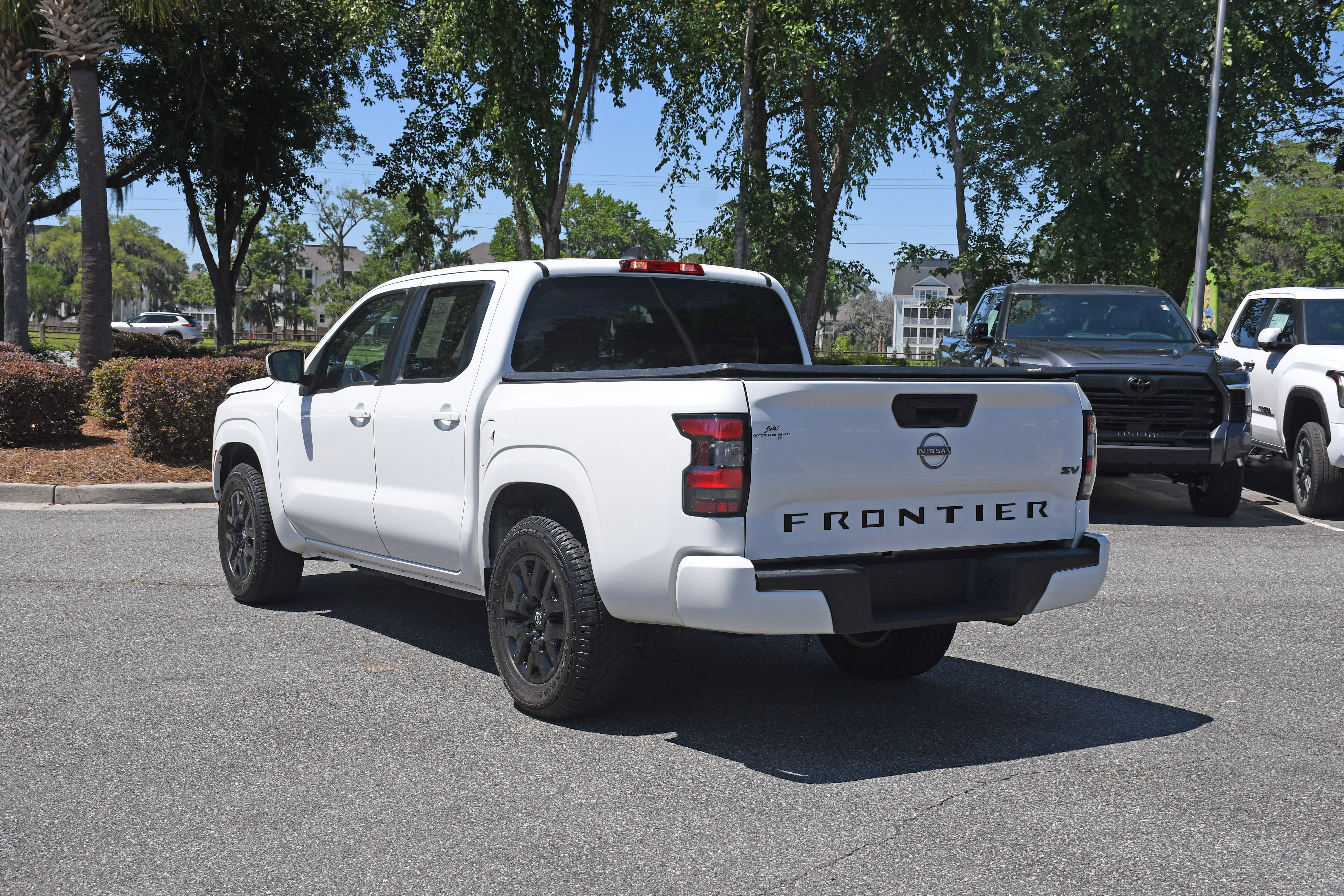 2023 Nissan Frontier SV