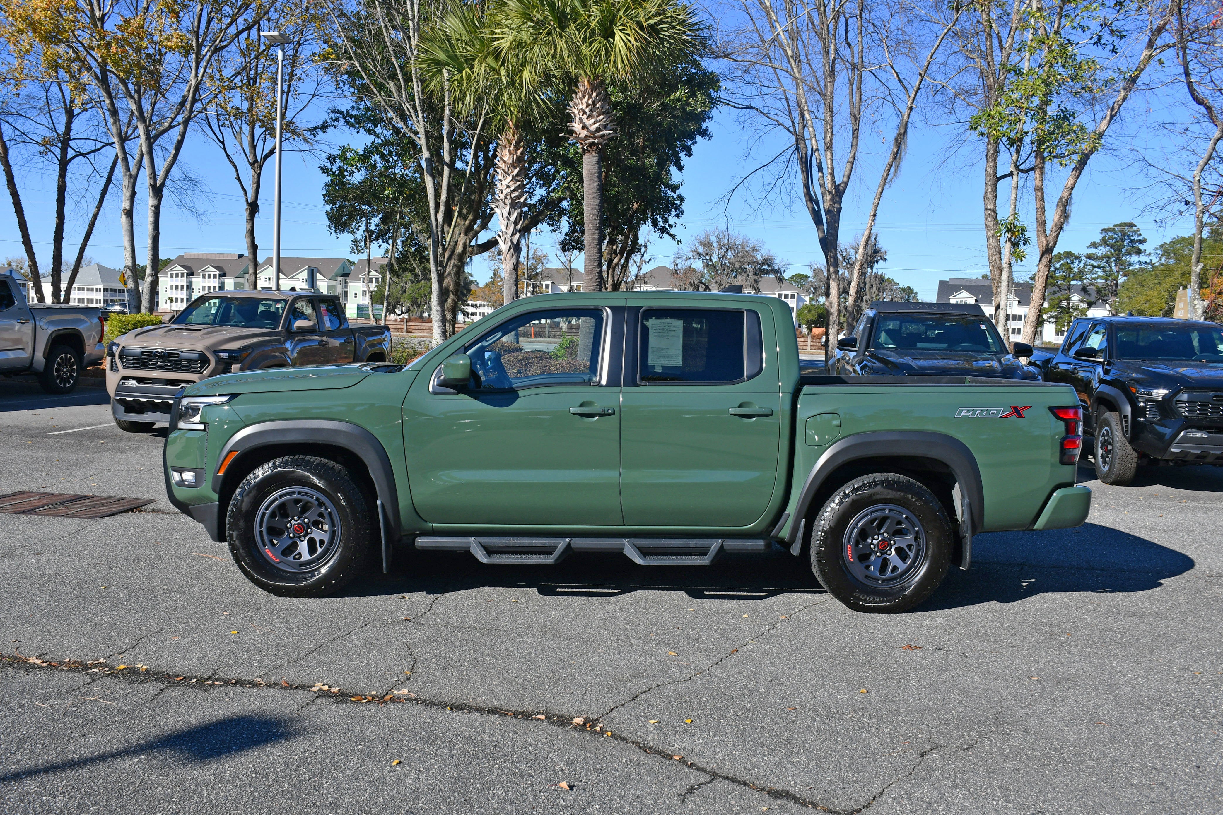 2025 Nissan Frontier PRO-X