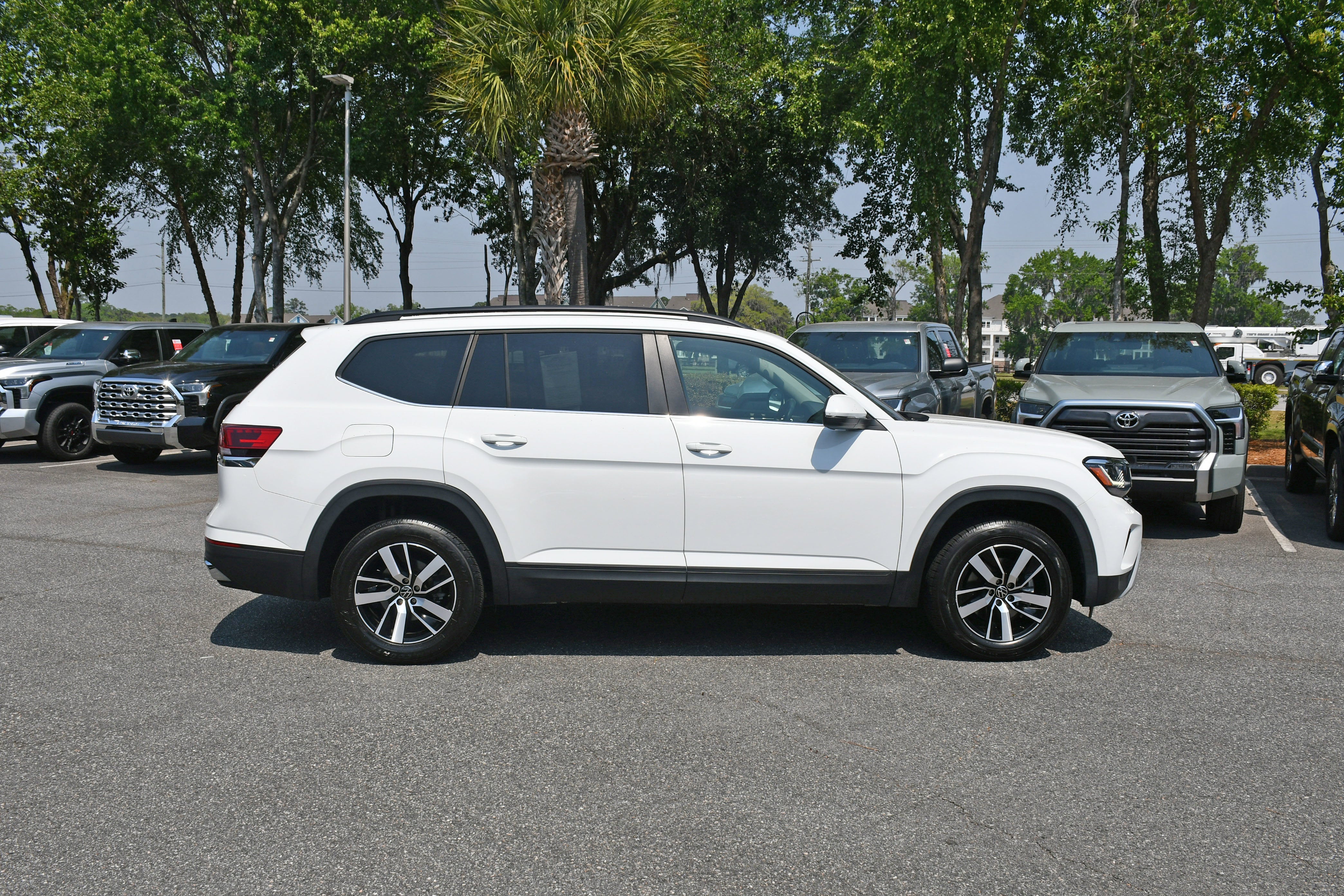 2022 Volkswagen Atlas 2.0T SE