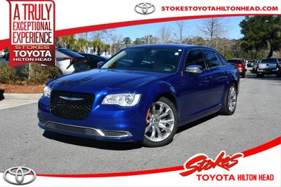 2019 Chrysler 300 Touring