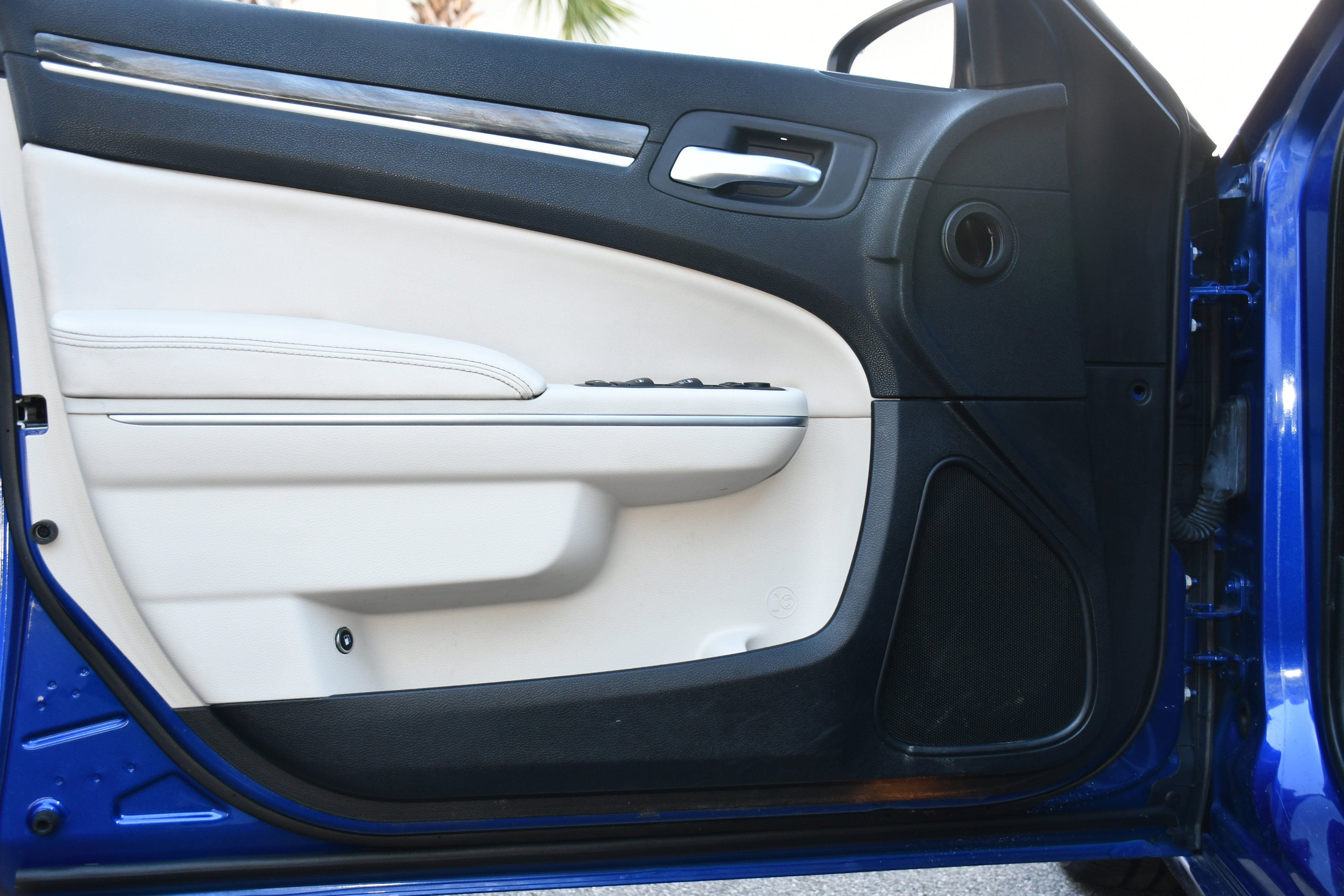 2019 Chrysler 300 Touring