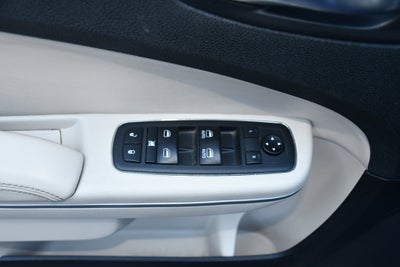 2019 Chrysler 300 Touring