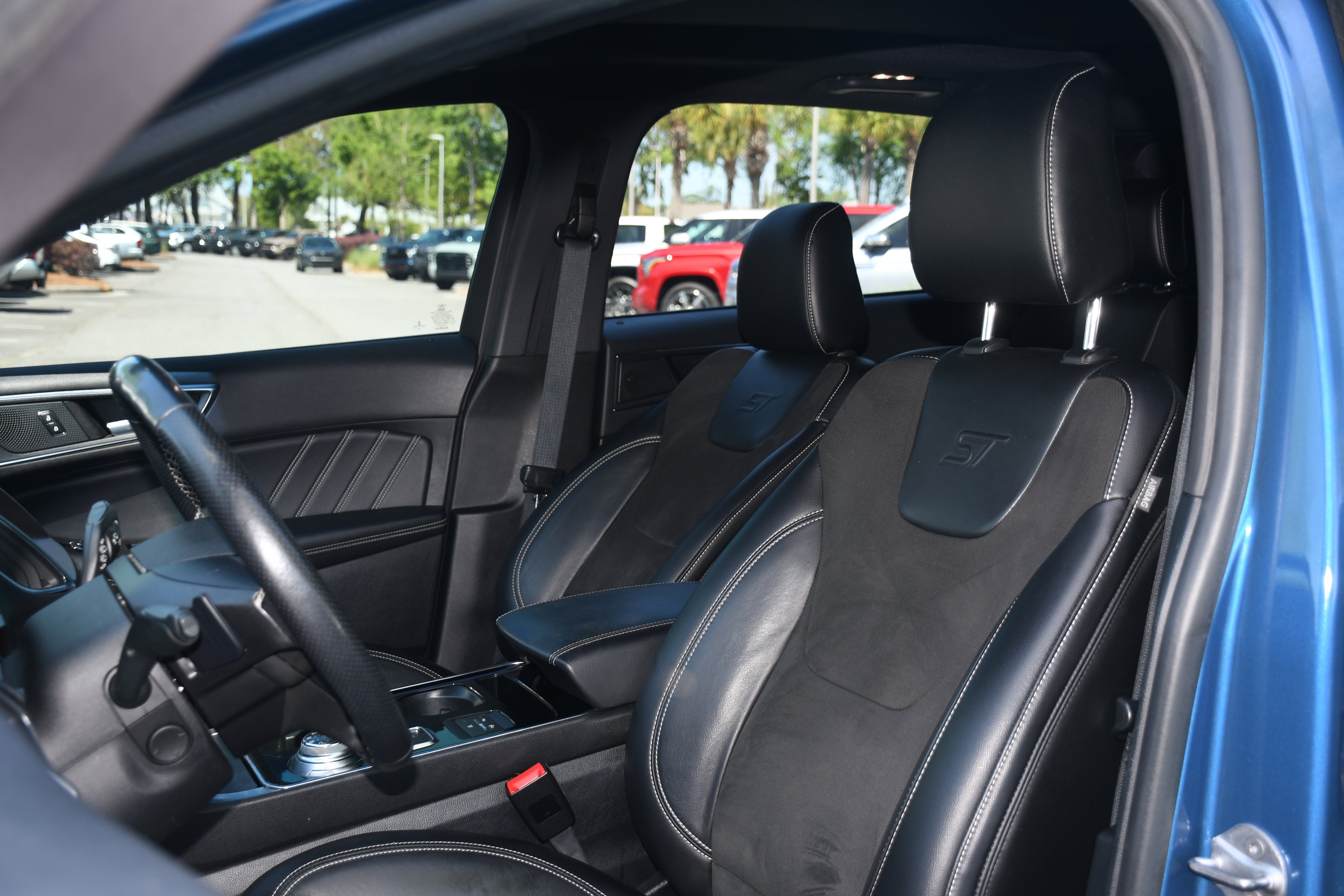 2020 Ford Edge ST