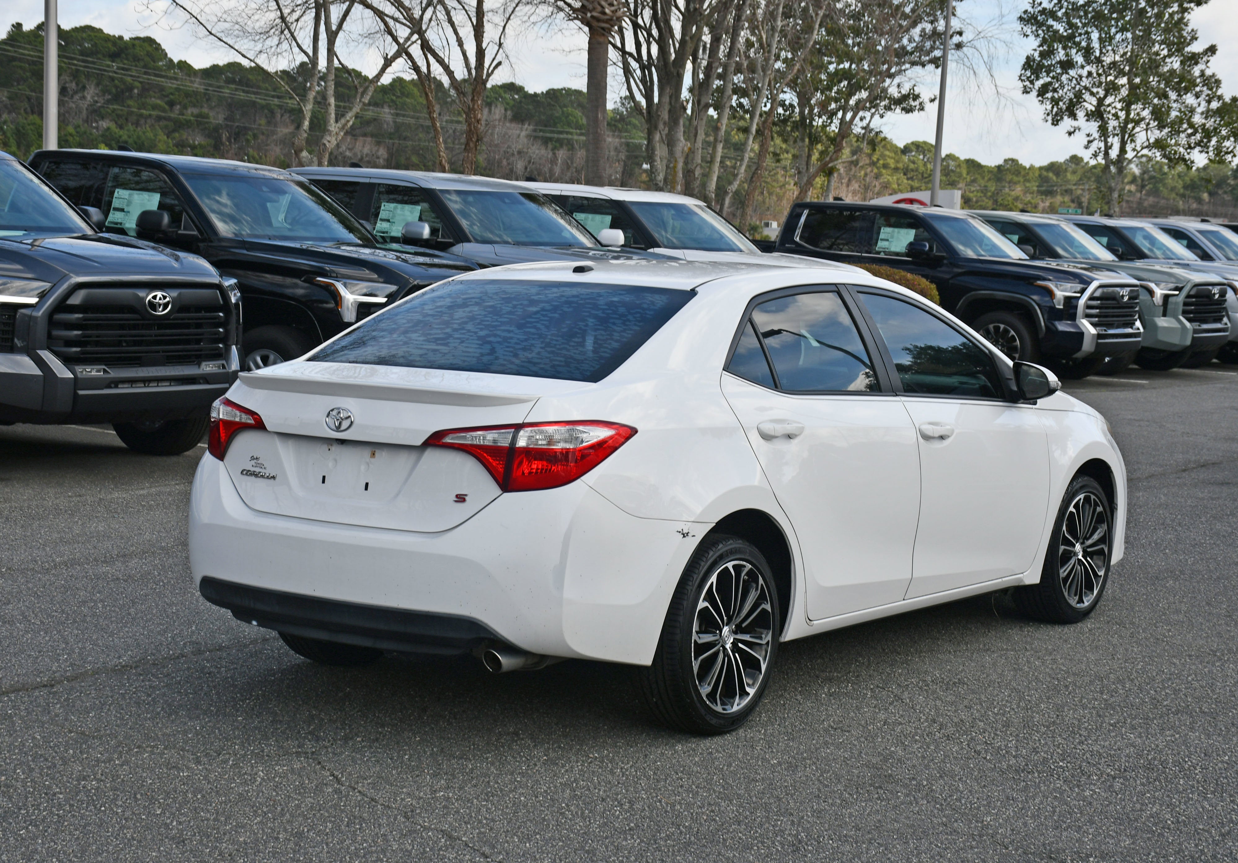 2015 Toyota Corolla S Plus