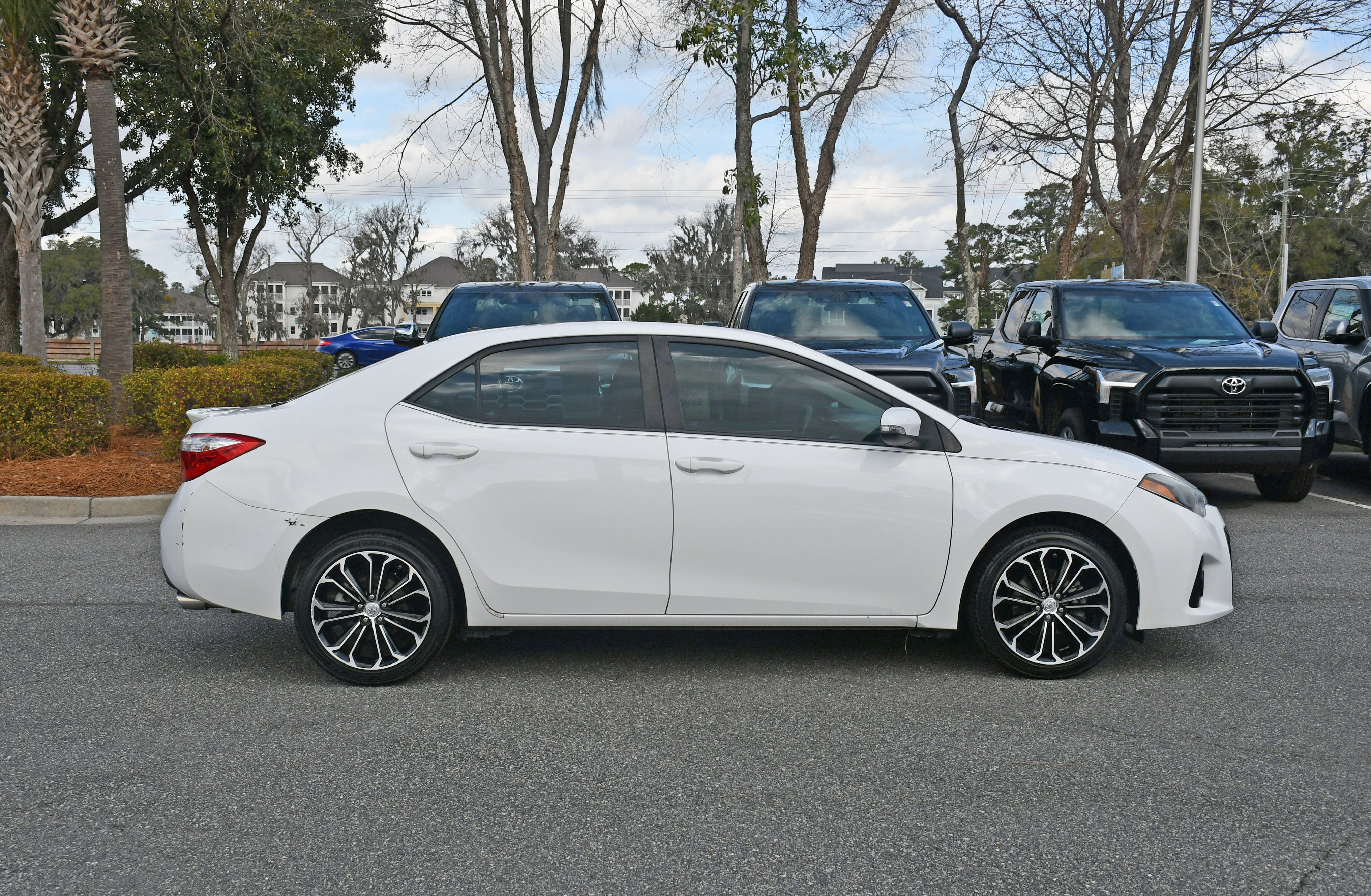 2015 Toyota Corolla S Plus