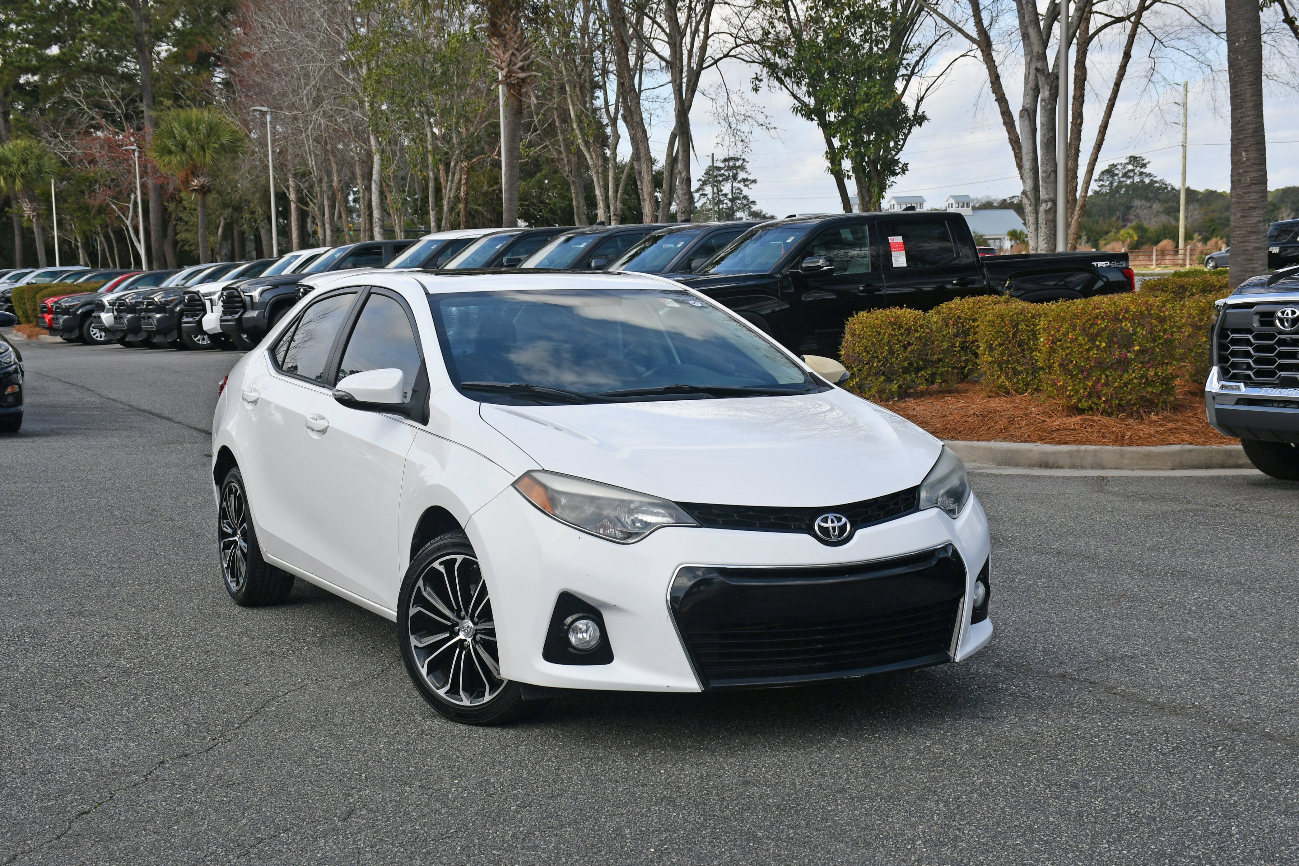2015 Toyota Corolla S Plus