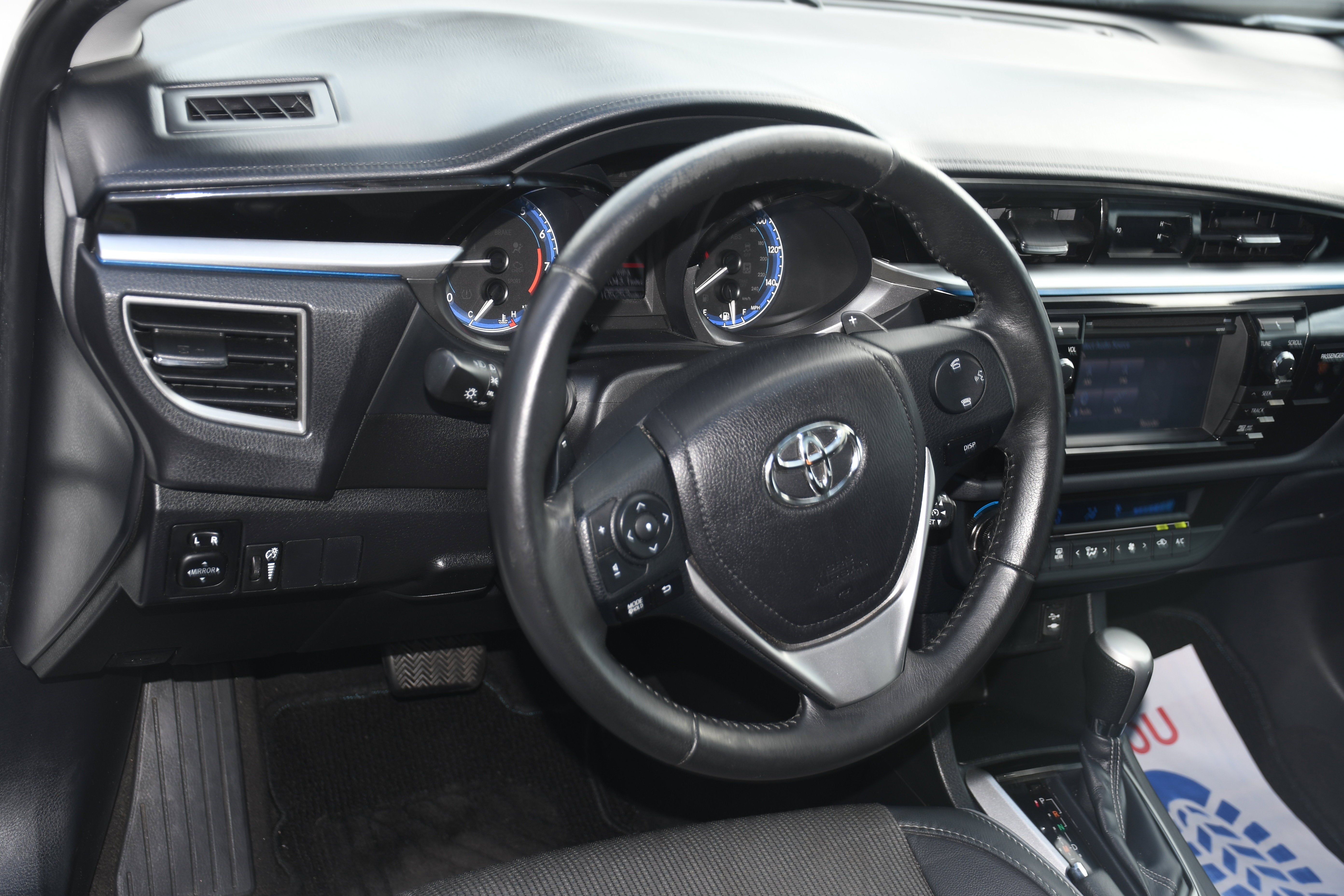 2015 Toyota Corolla S Plus