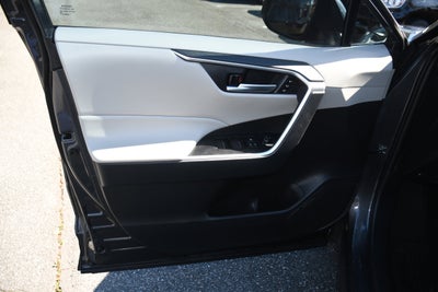 2025 Toyota RAV4 Hybrid XLE Premium