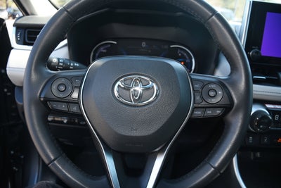 2025 Toyota RAV4 Hybrid XLE Premium