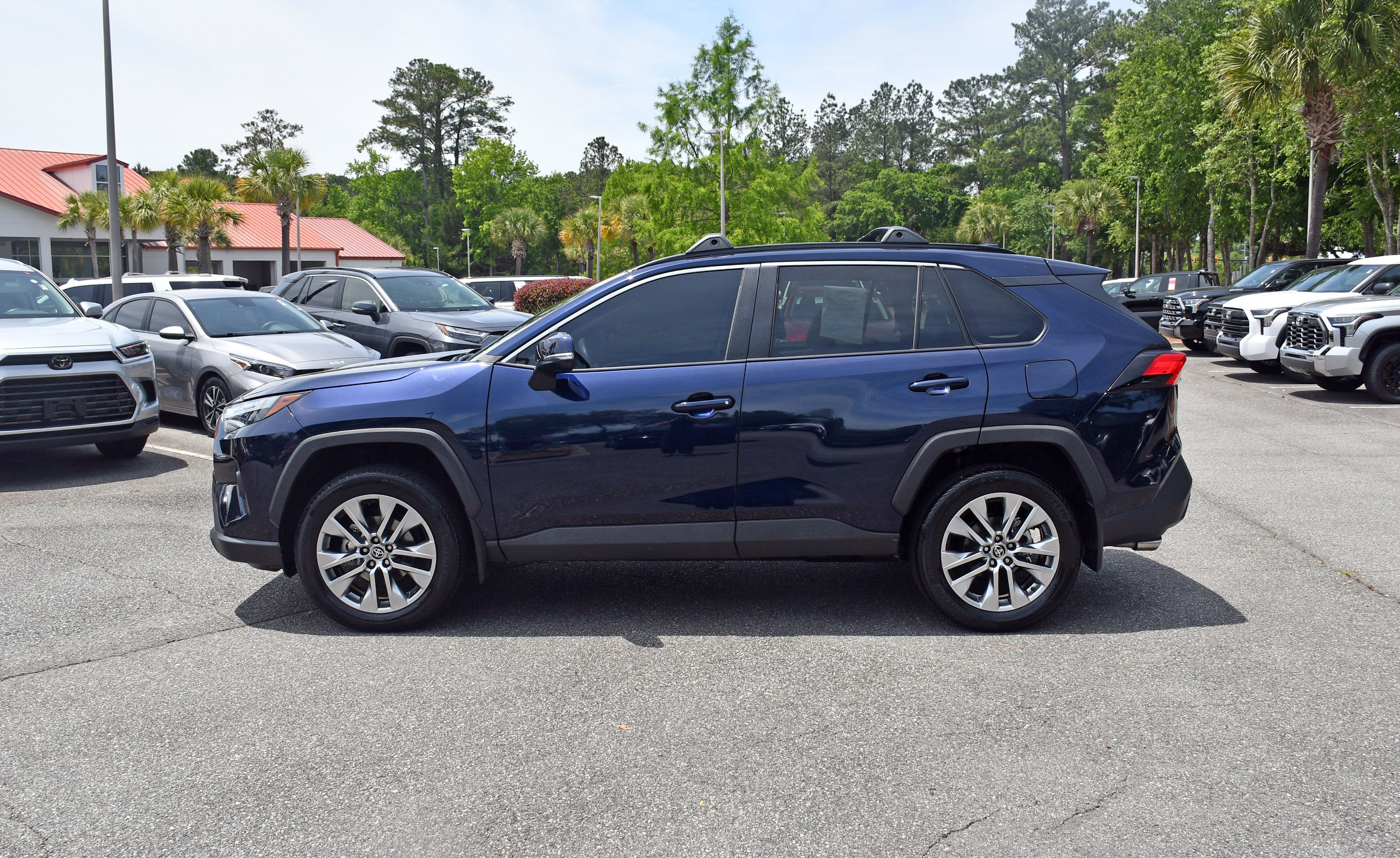 2024 Toyota RAV4 XLE Premium