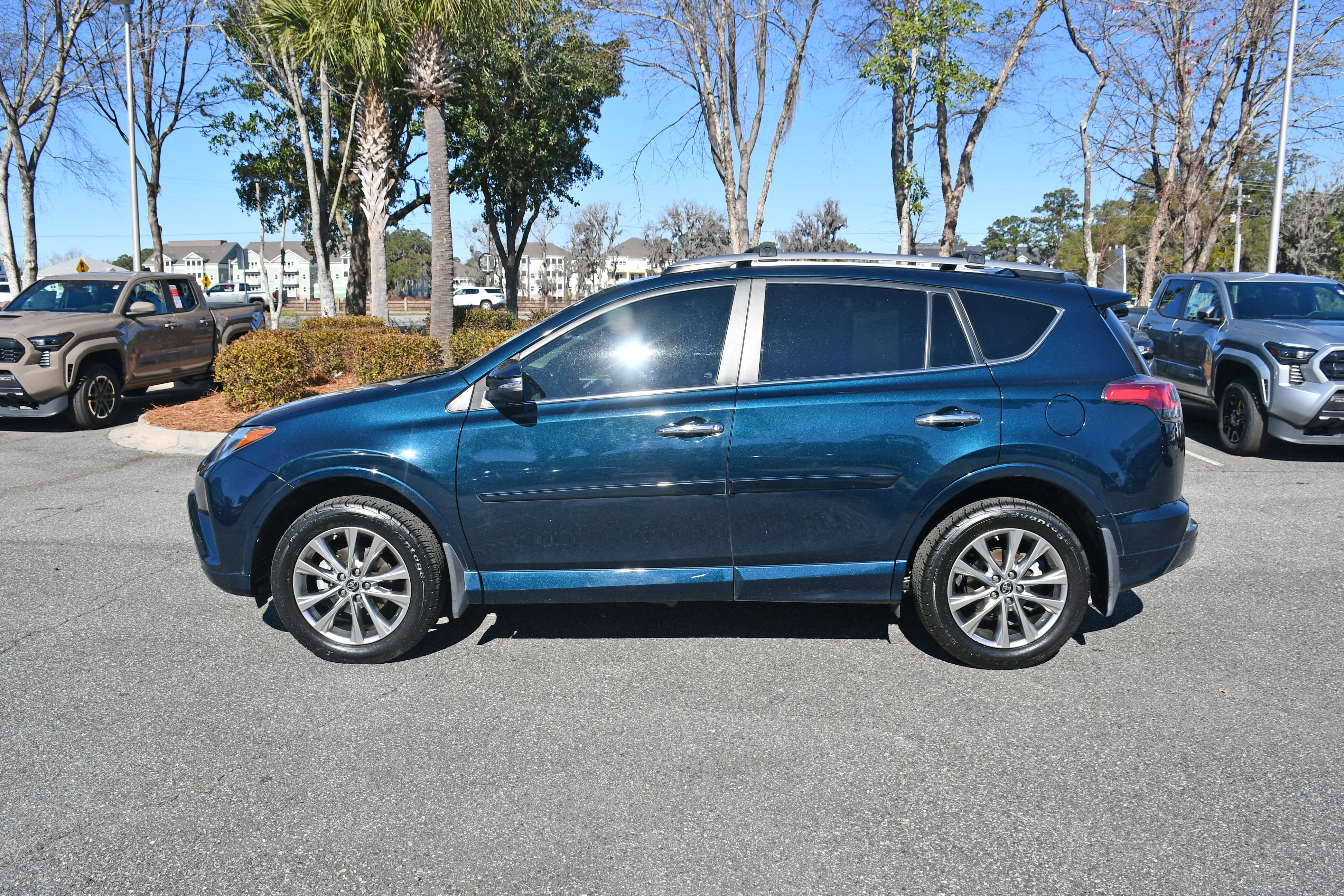 2017 Toyota RAV4 Limited