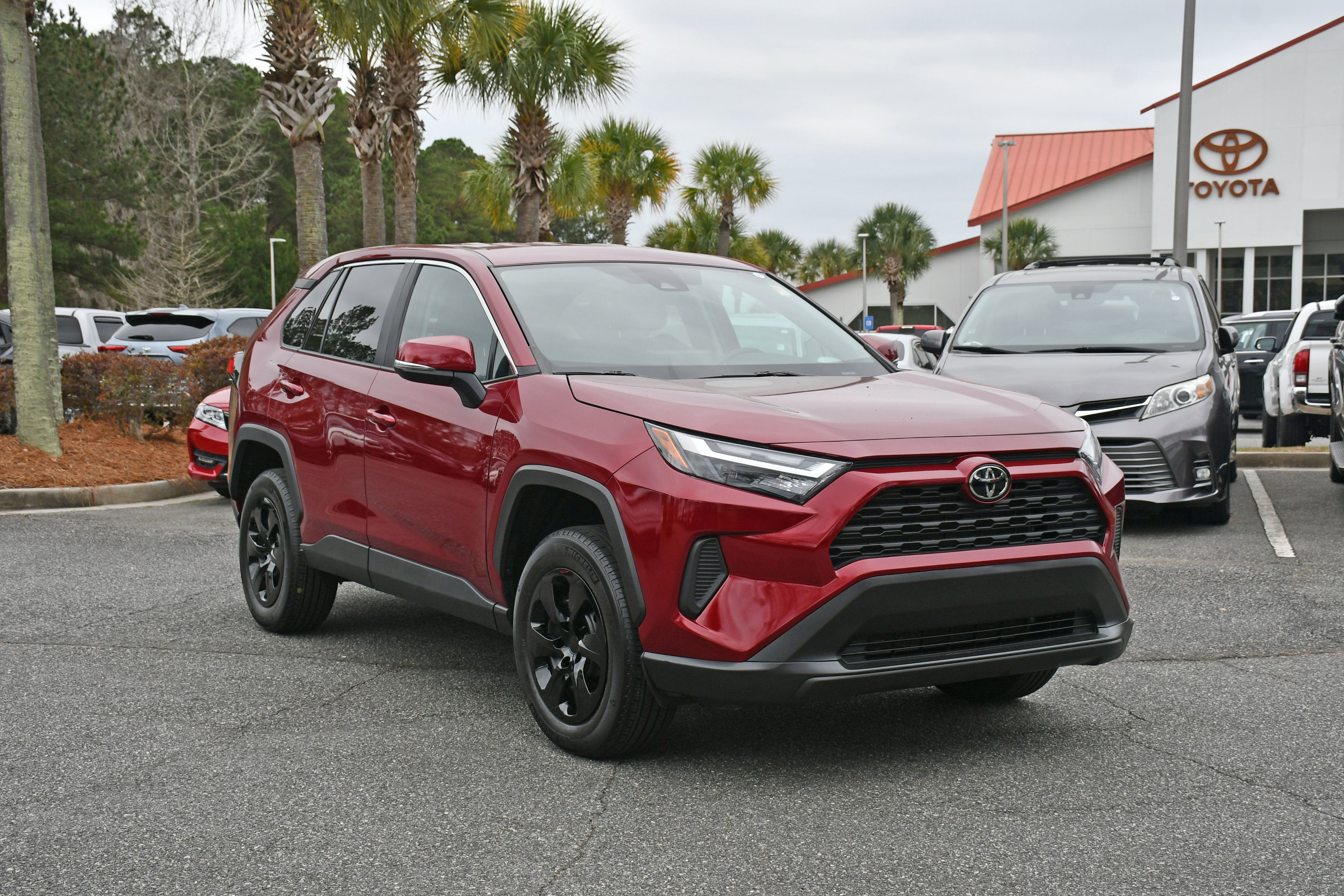 2023 Toyota RAV4 LE