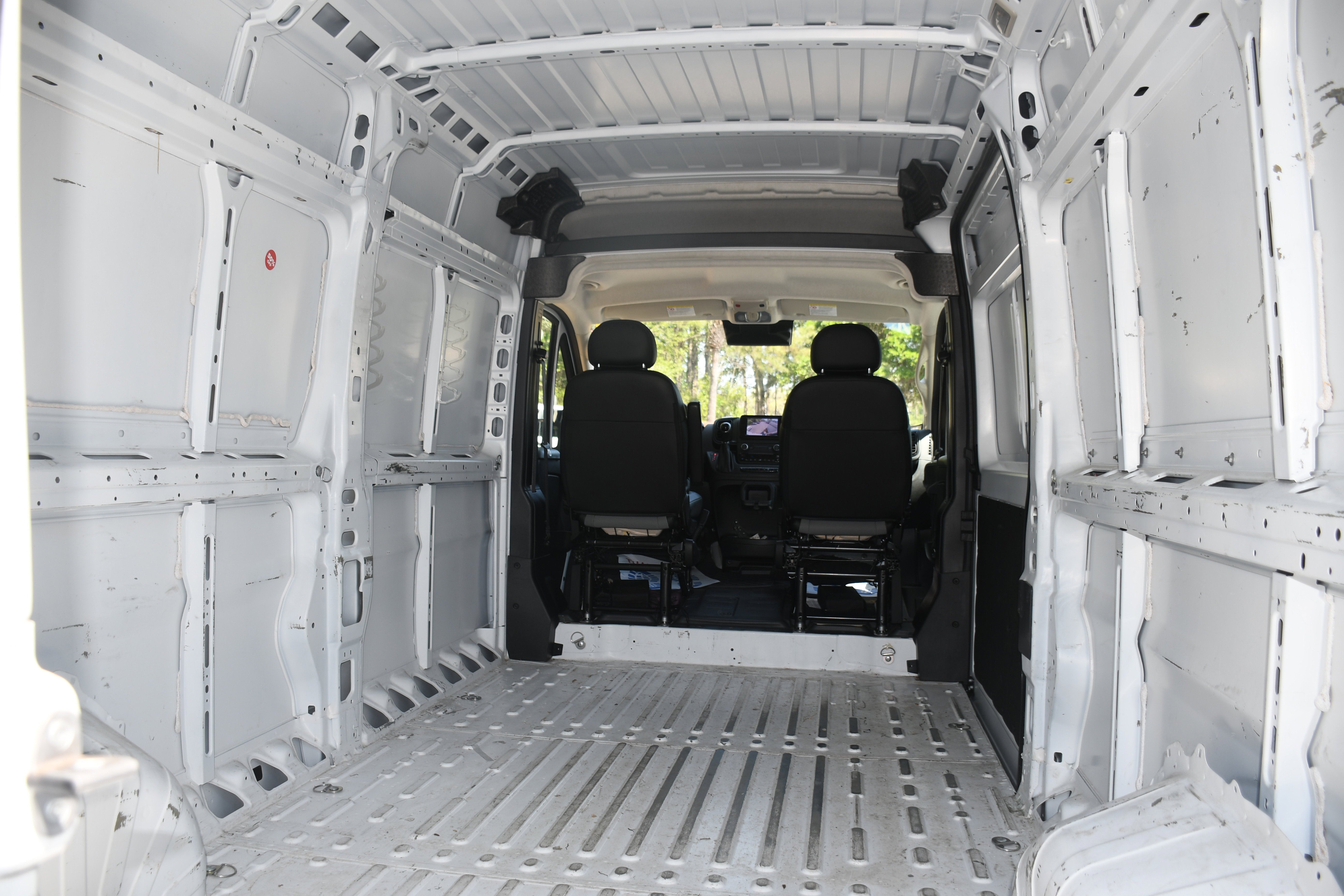 2023 RAM ProMaster Cargo Van 2500 HIGH ROOF 15