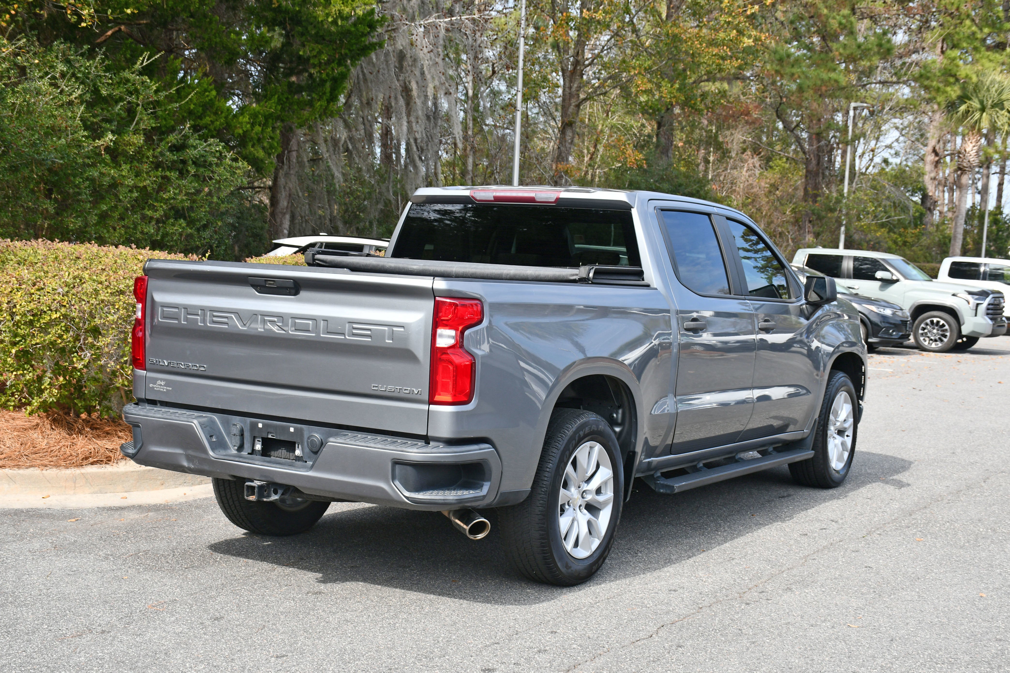 2020 Chevrolet Silverado 1500 Custom
