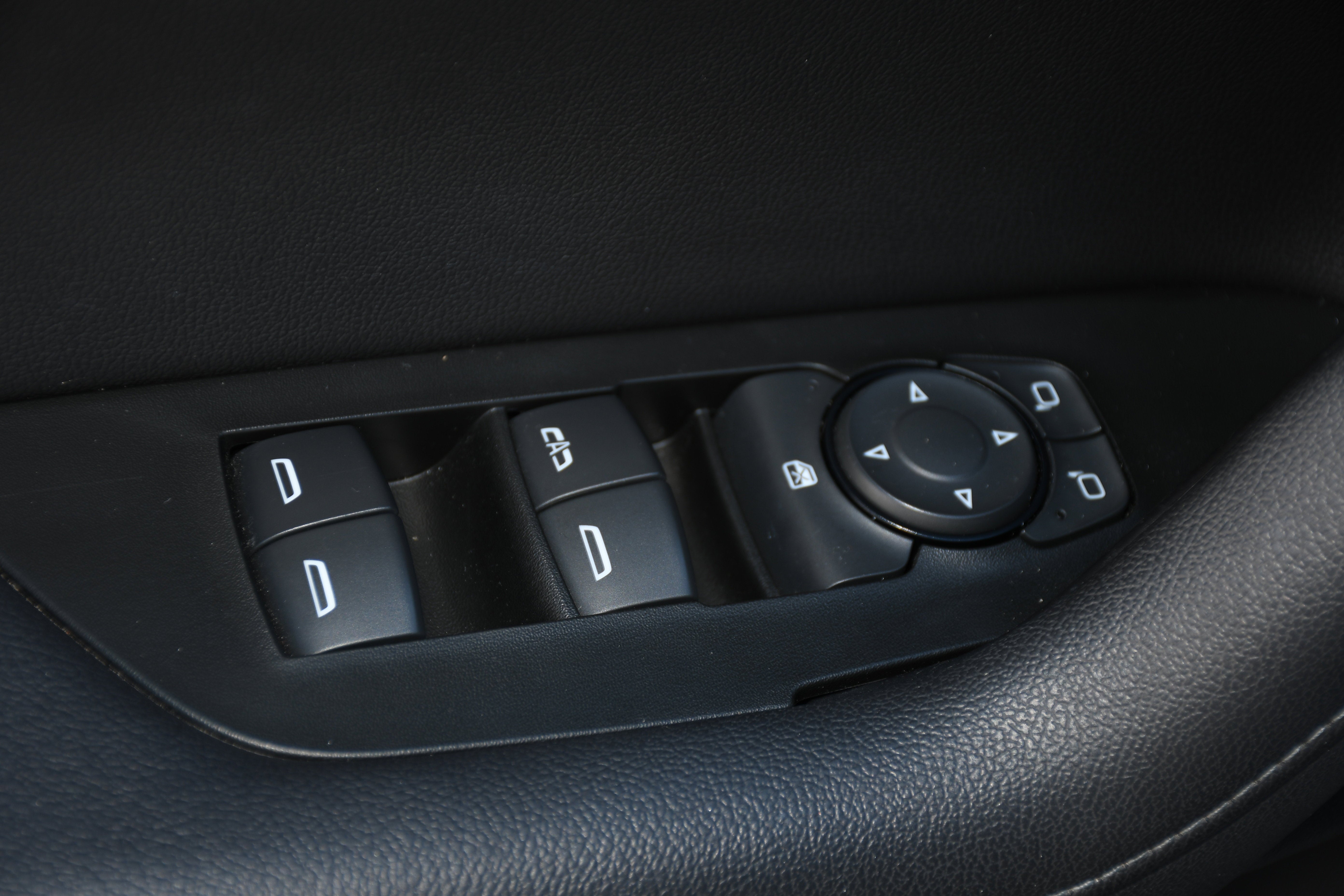 2019 Chevrolet Blazer 4DR FWD LT