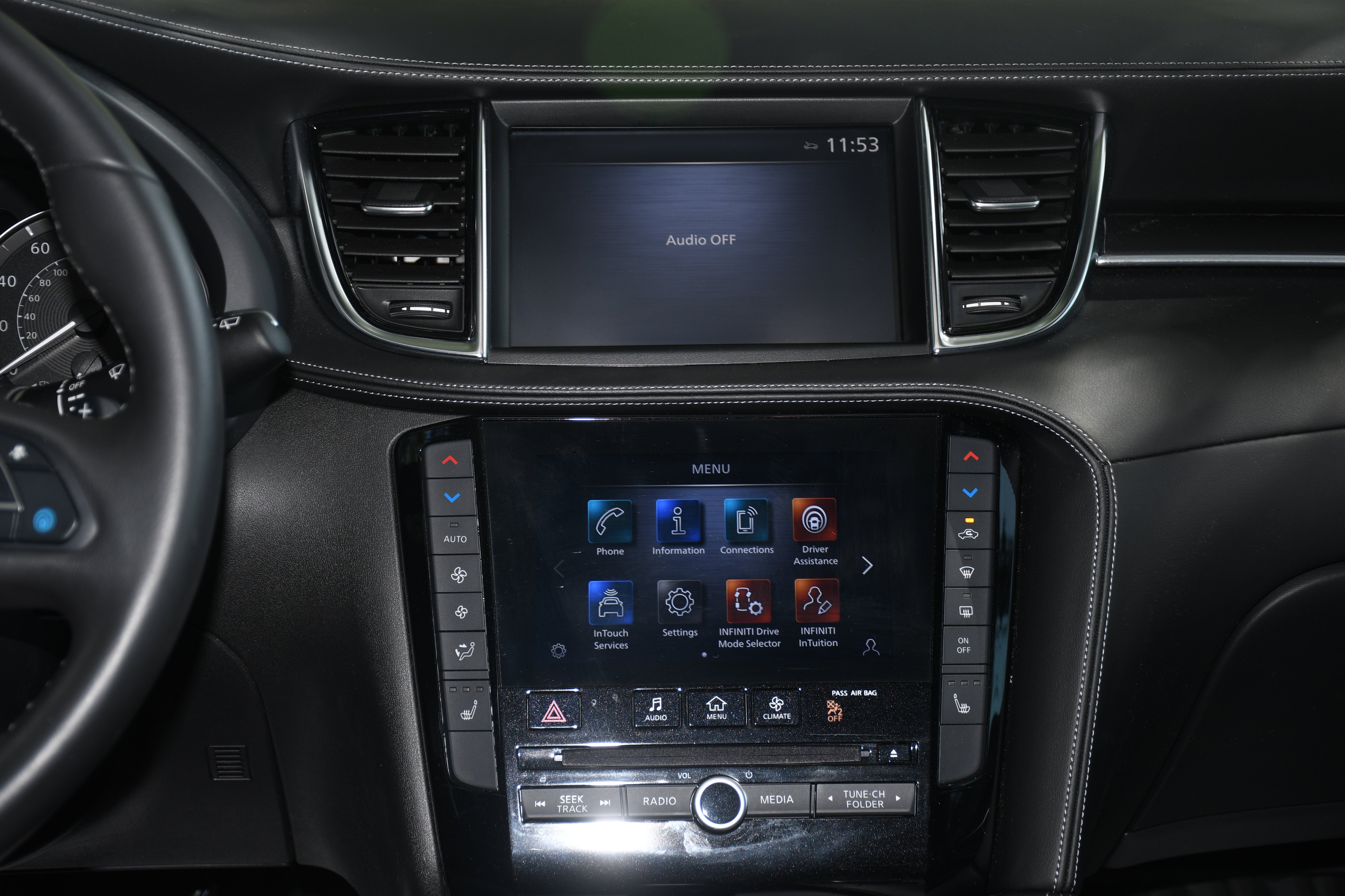 2024 INFINITI QX50 LUXE