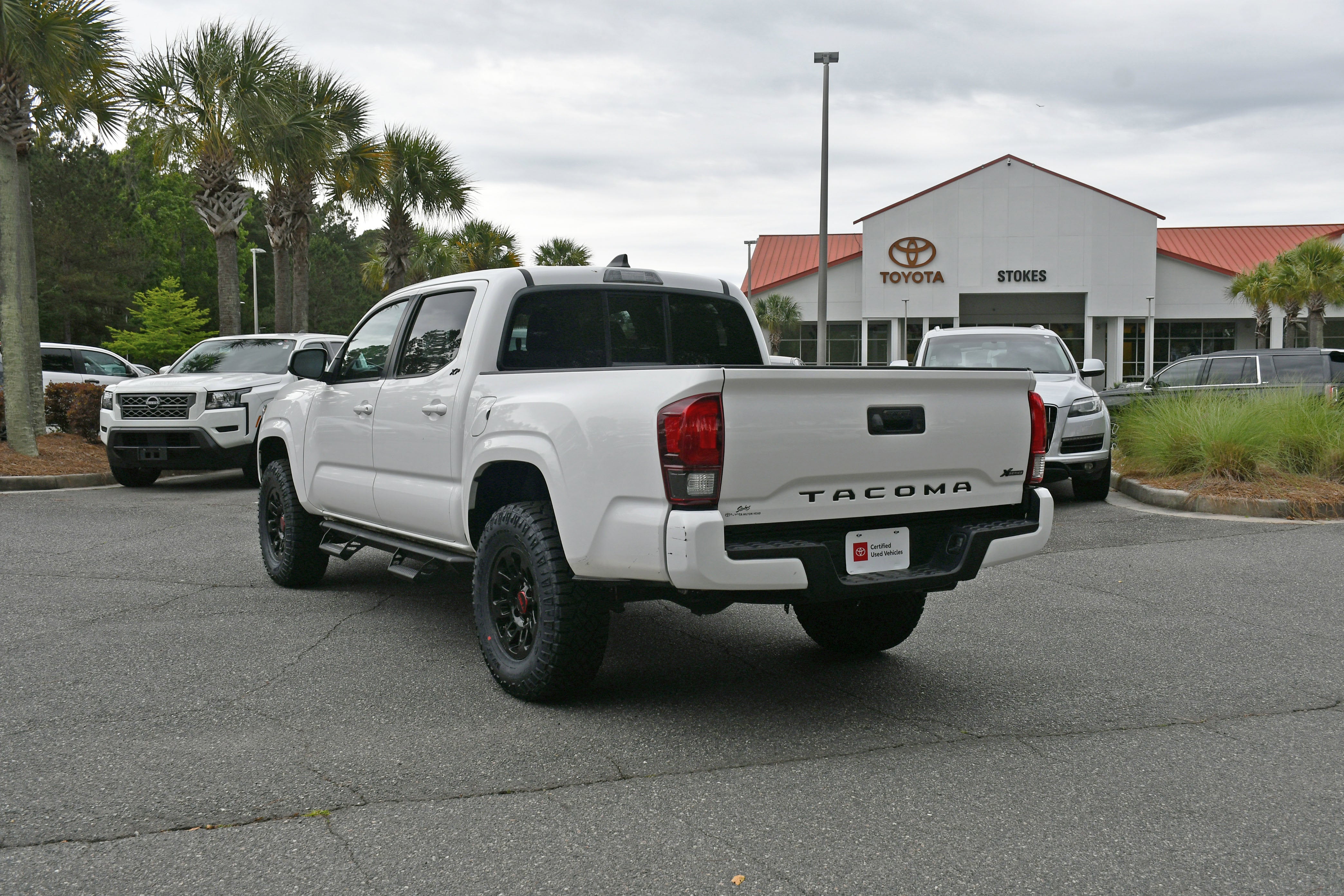 2022 Toyota Tacoma SR