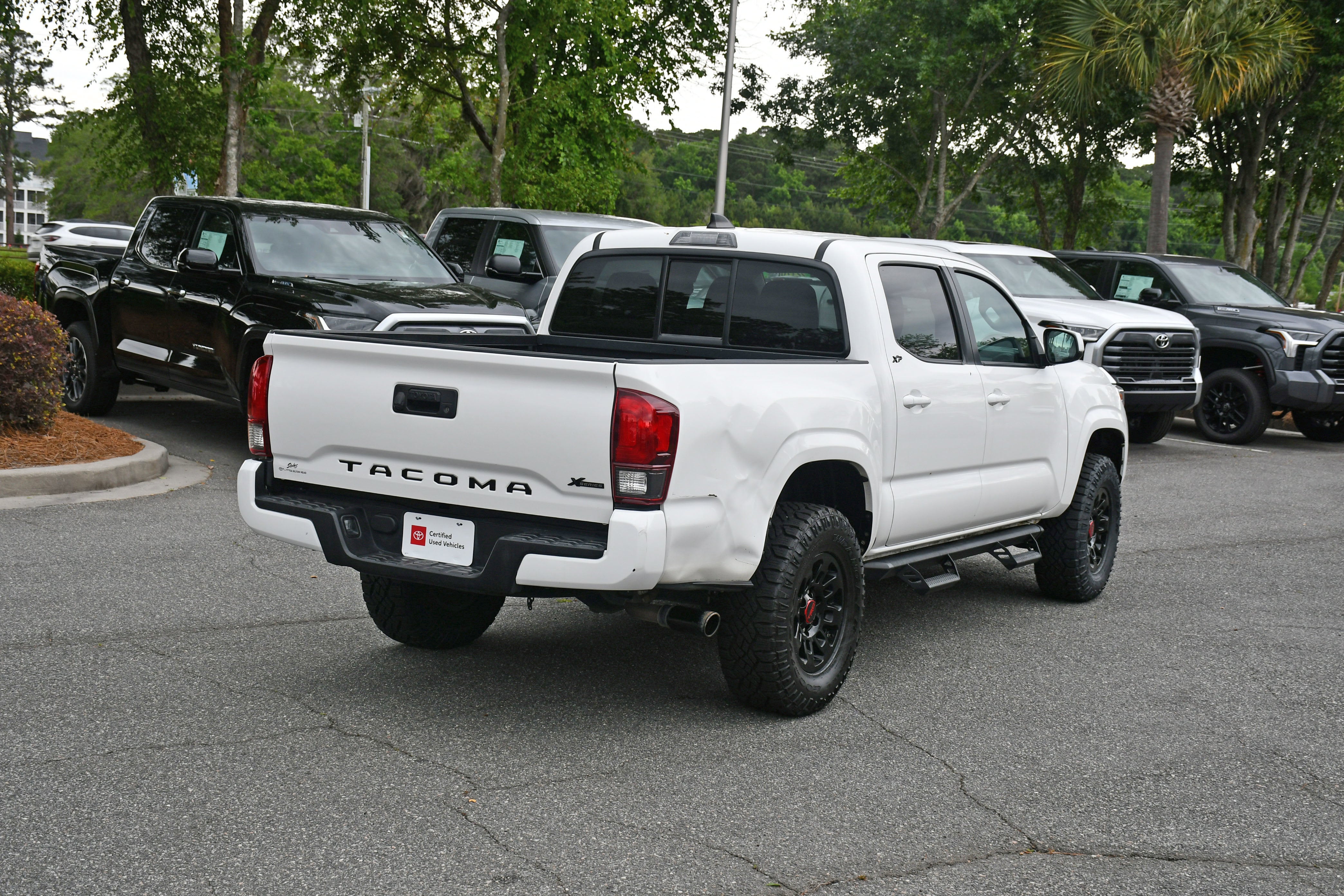 2022 Toyota Tacoma SR