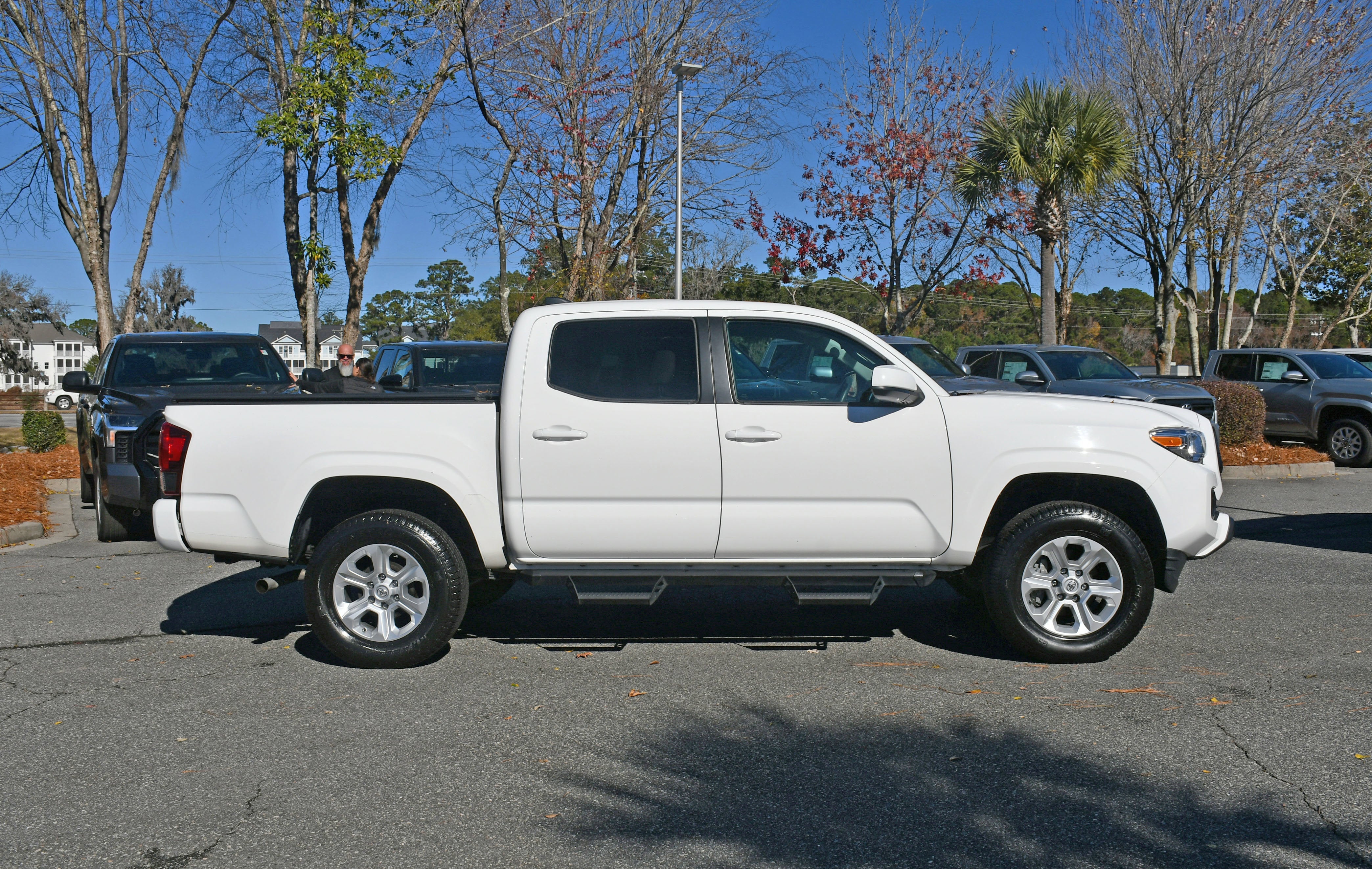 2022 Toyota Tacoma SR