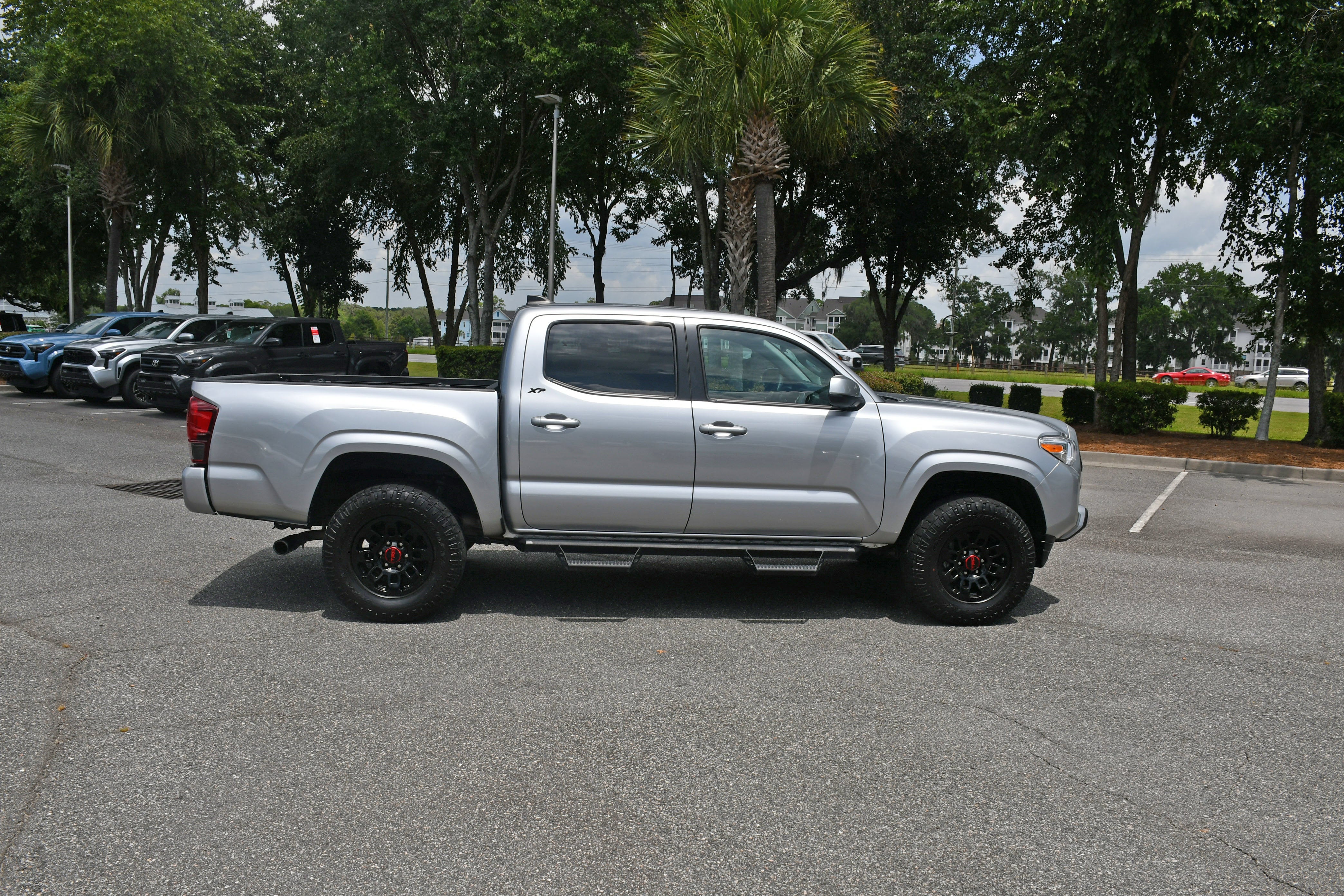 2022 Toyota Tacoma SR