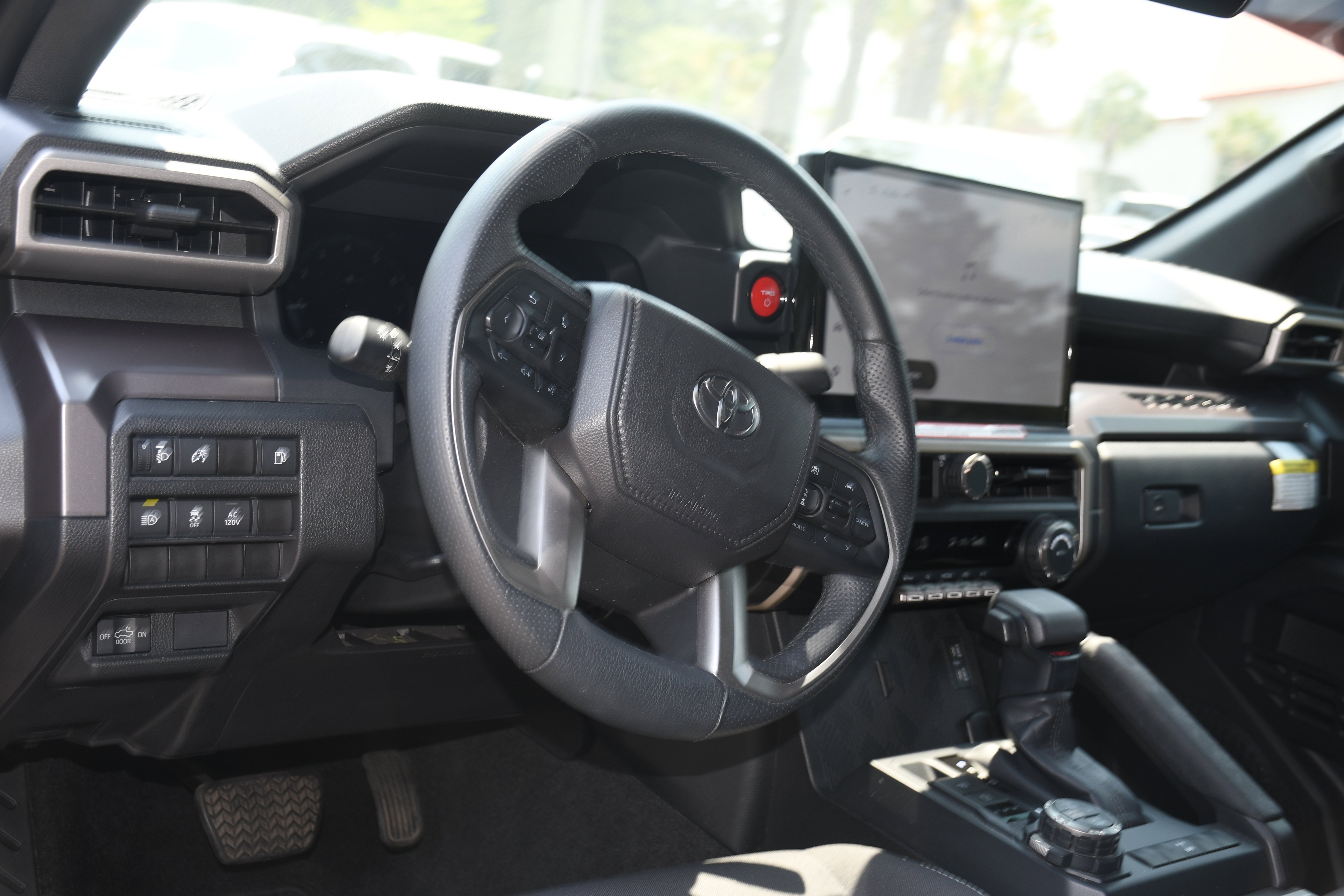 2025 Toyota Tacoma TRD OFF ROAD HYBR