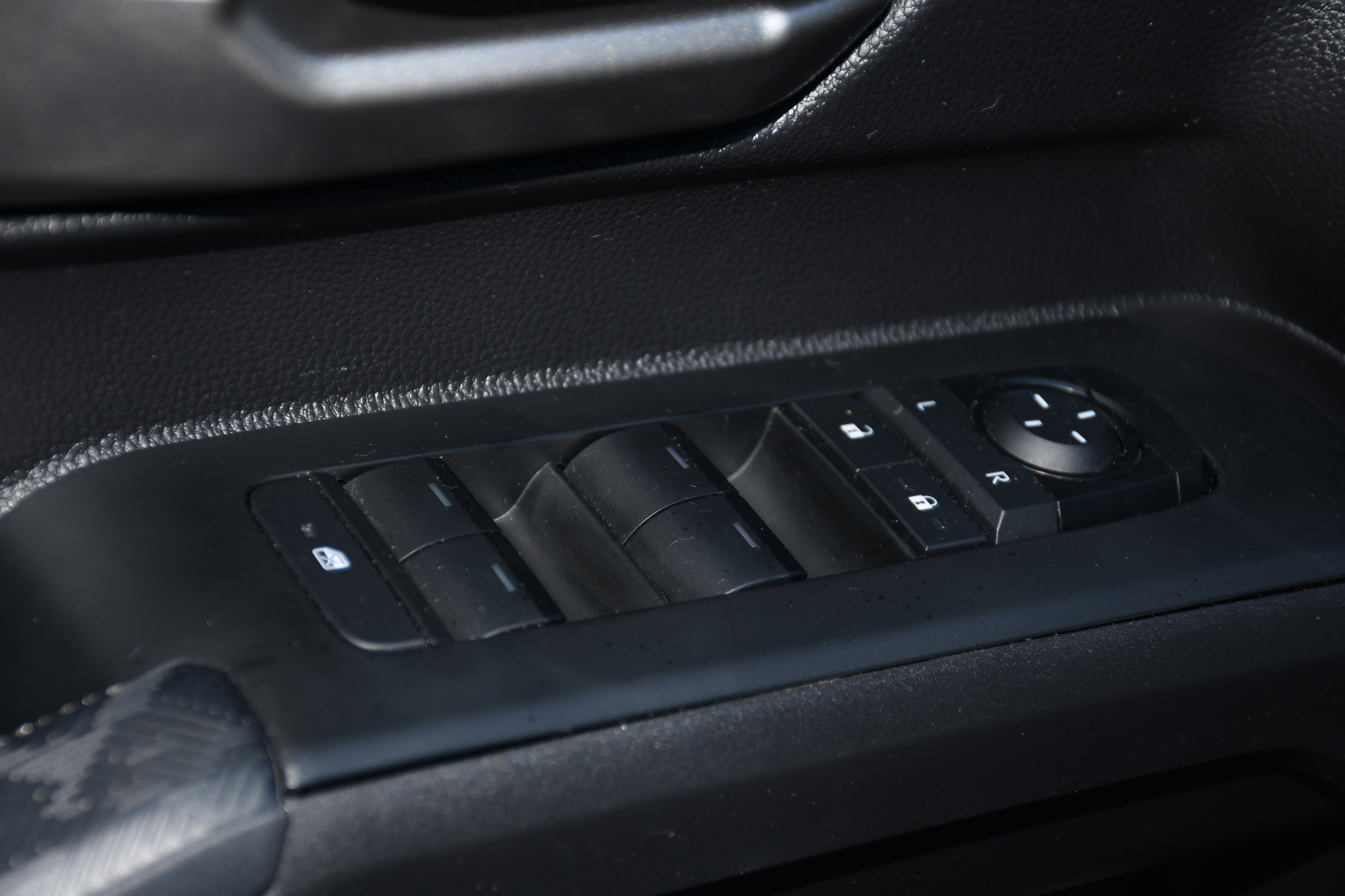 2024 Toyota Tacoma TRD OFF ROAD HYBR