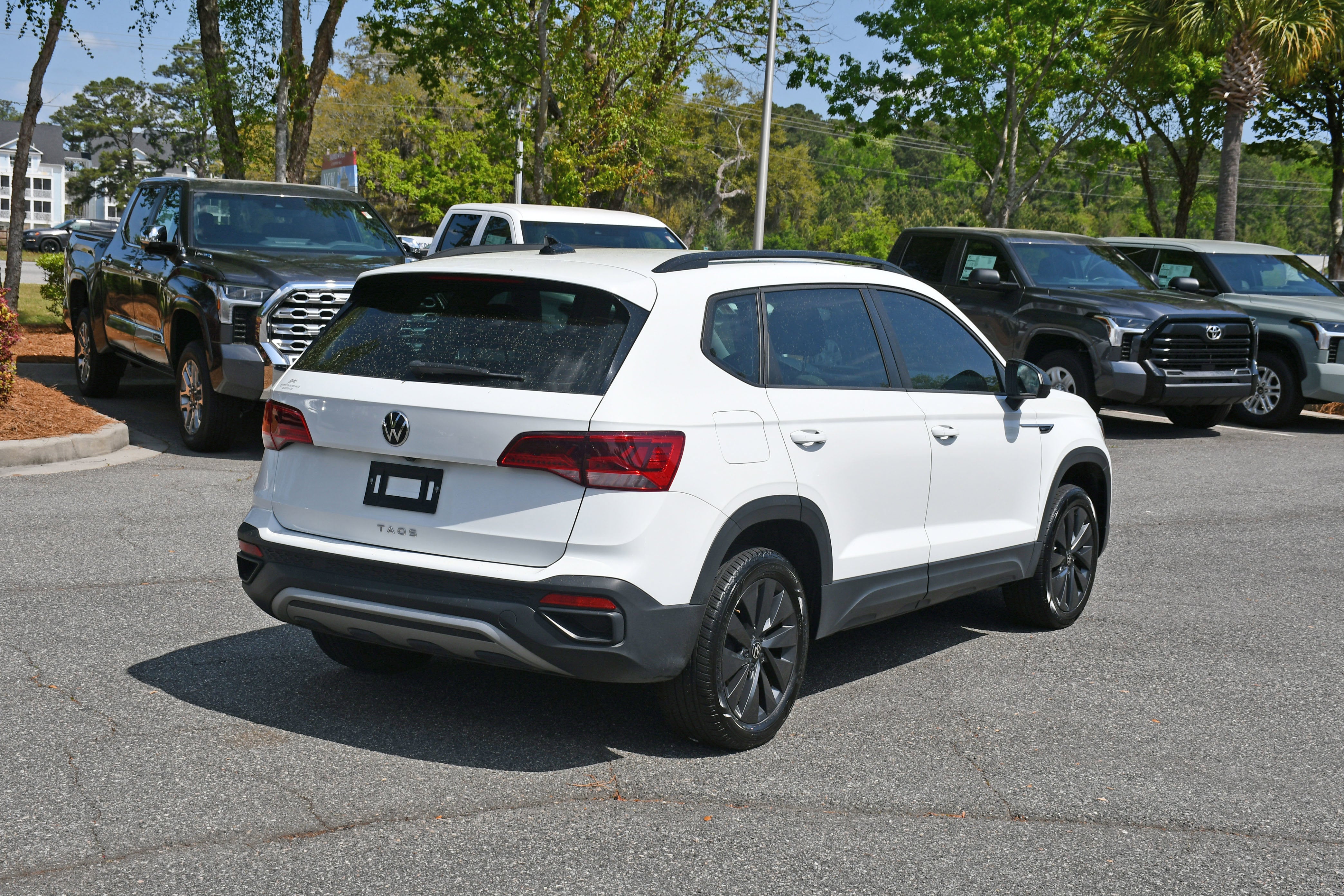 2024 Volkswagen Taos S