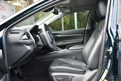 2019 Toyota Camry XLE