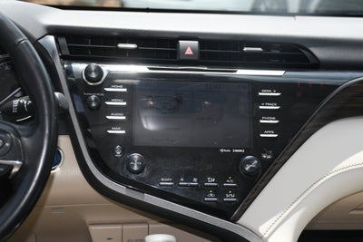 2019 Toyota Camry Hybrid LE