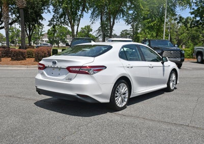 2019 Toyota Camry Hybrid LE