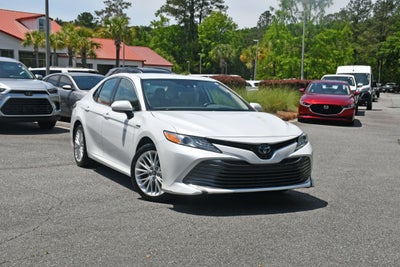 2019 Toyota Camry Hybrid LE