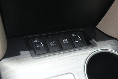 2014 Toyota Camry Hybrid XLE