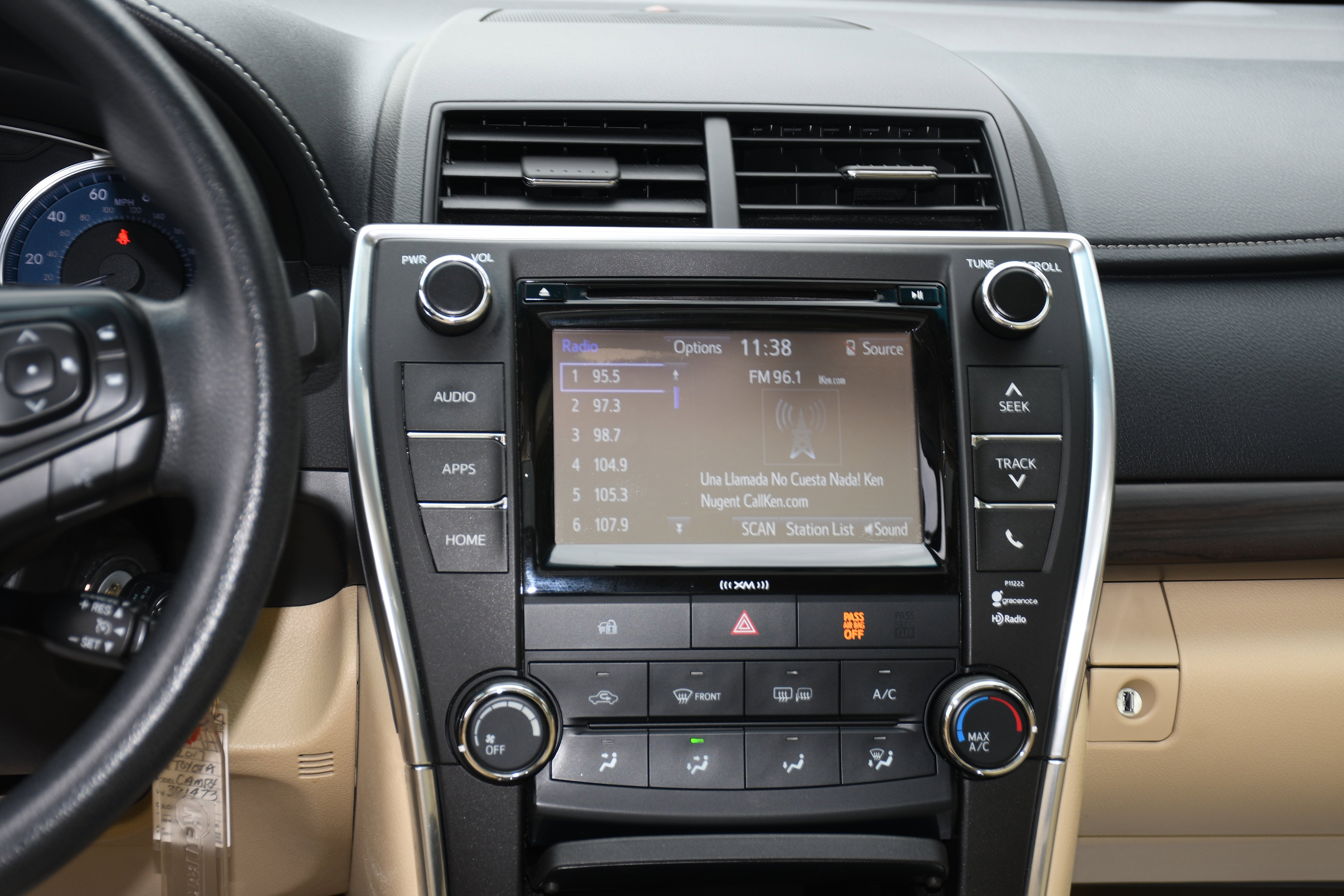 2017 Toyota Camry LE