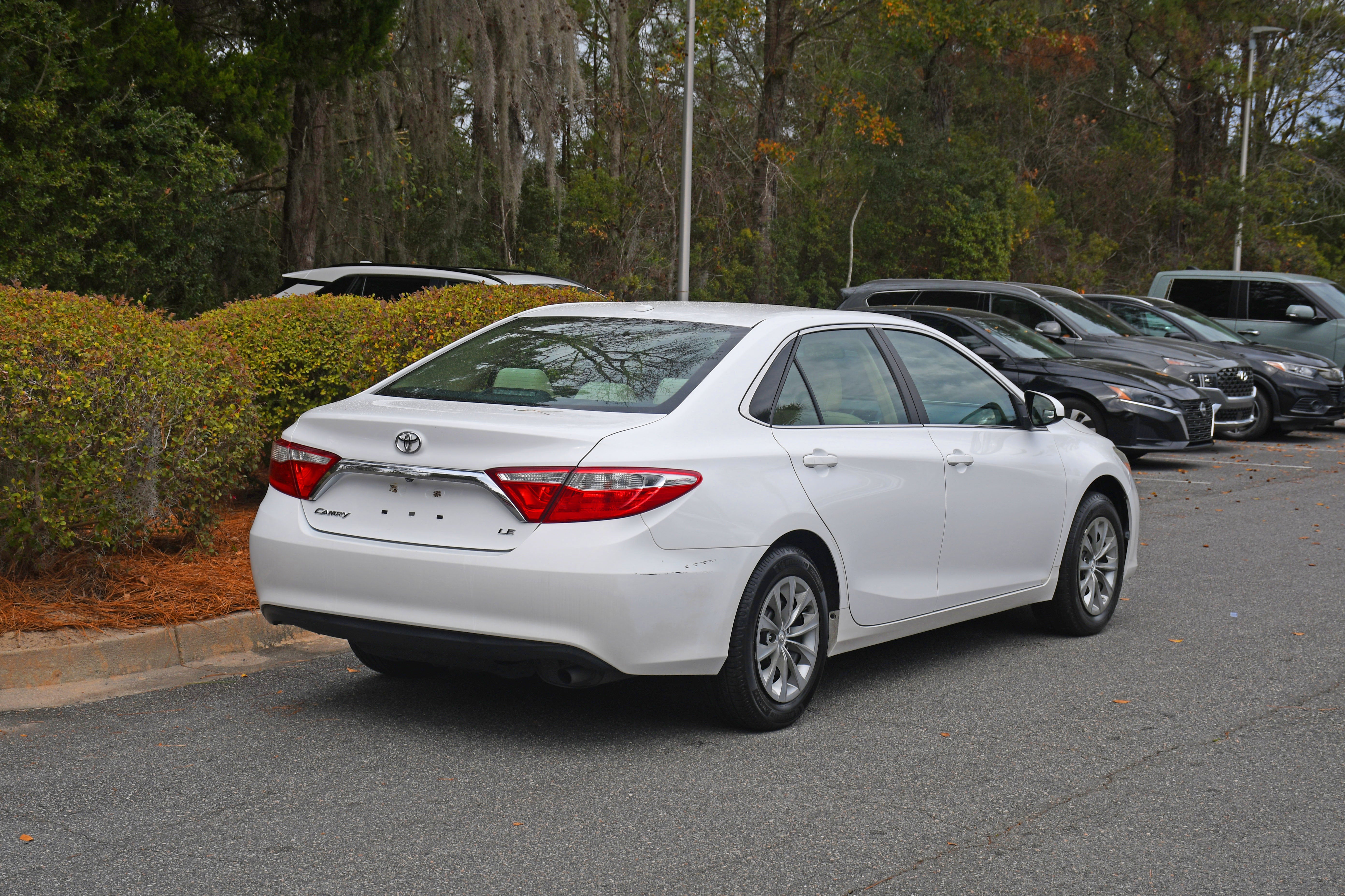 2017 Toyota Camry LE