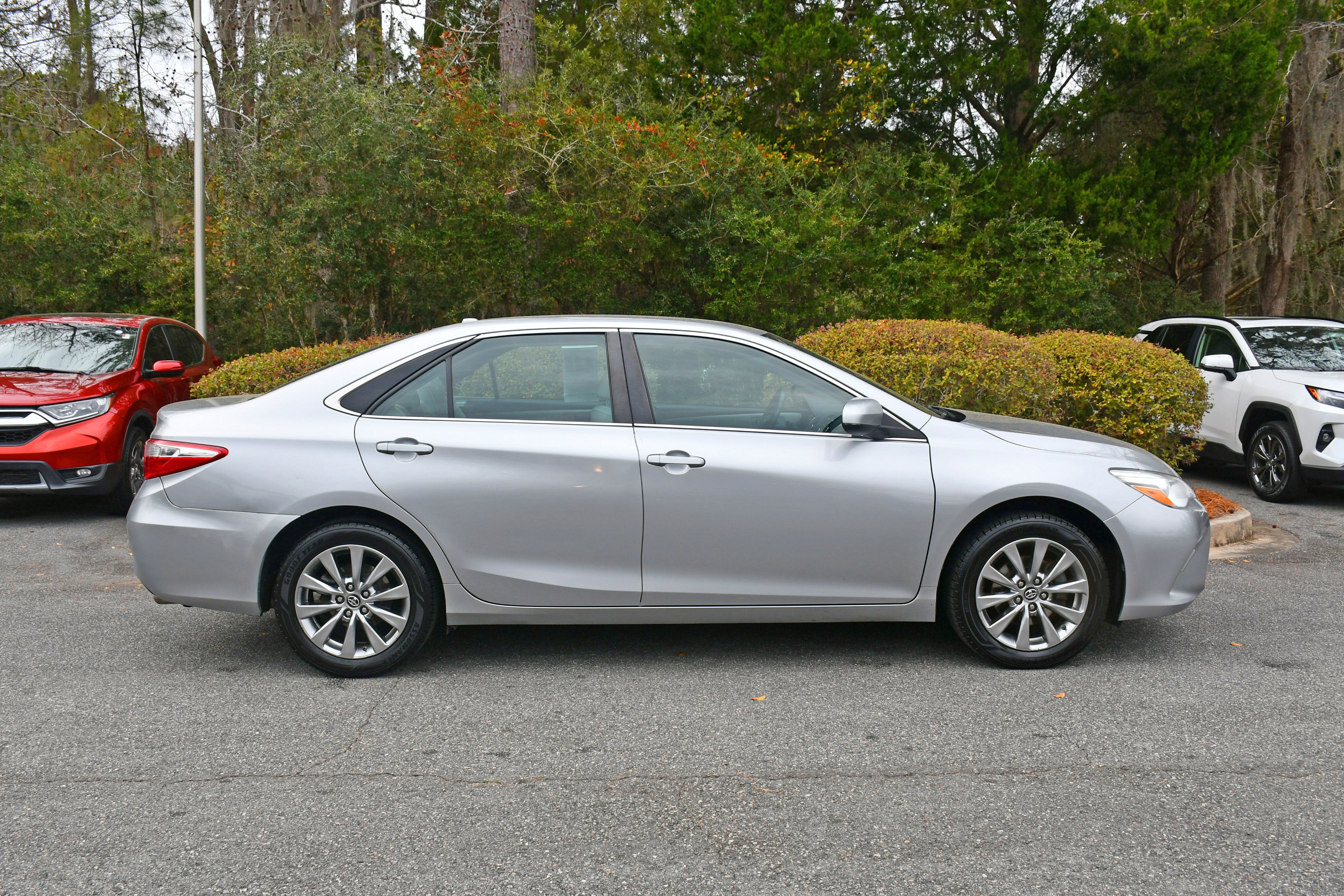 2017 Toyota Camry XLE