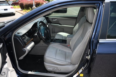 2017 Toyota Camry XLE