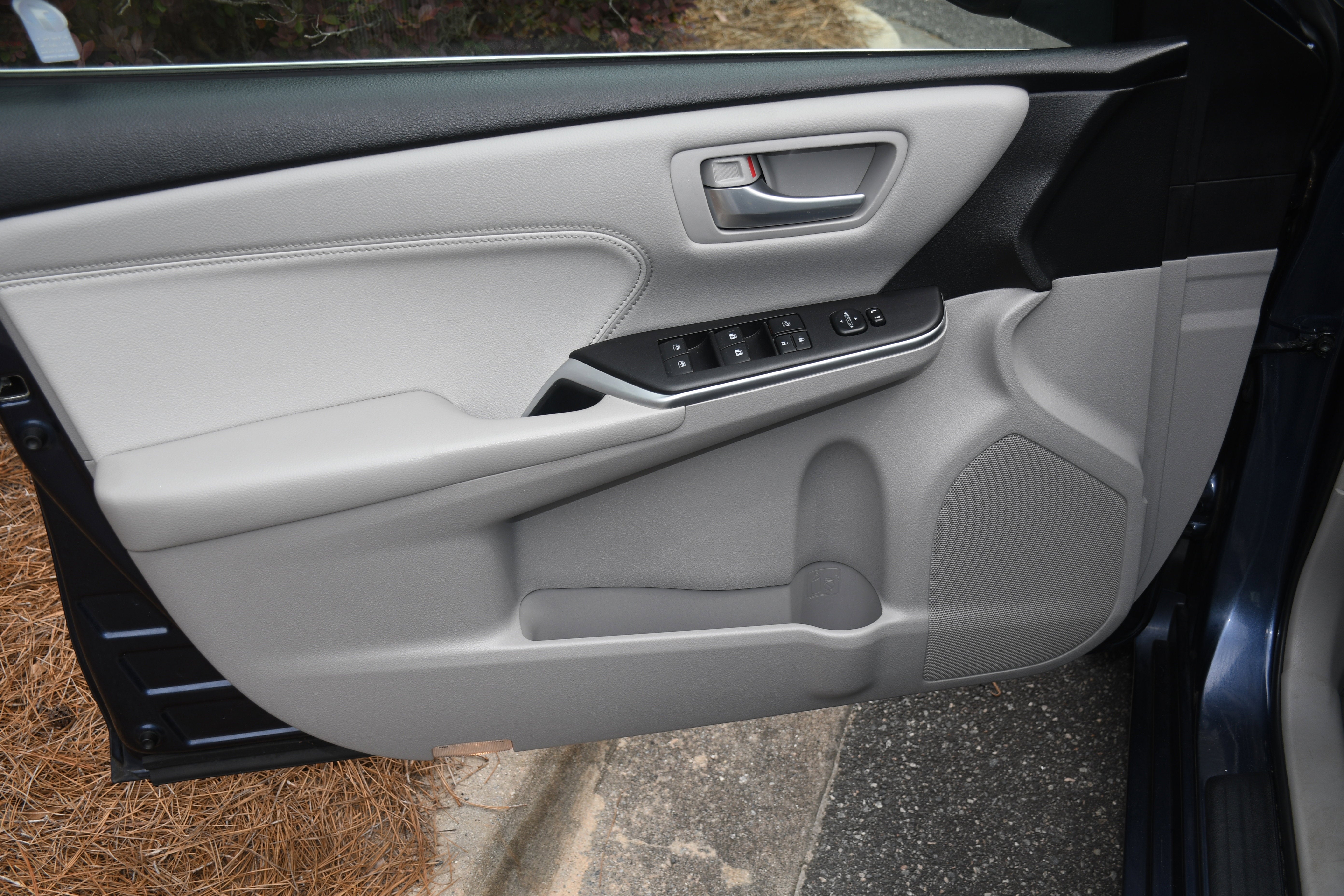 2016 Toyota Camry 4DR Sedan I4 AUTO X