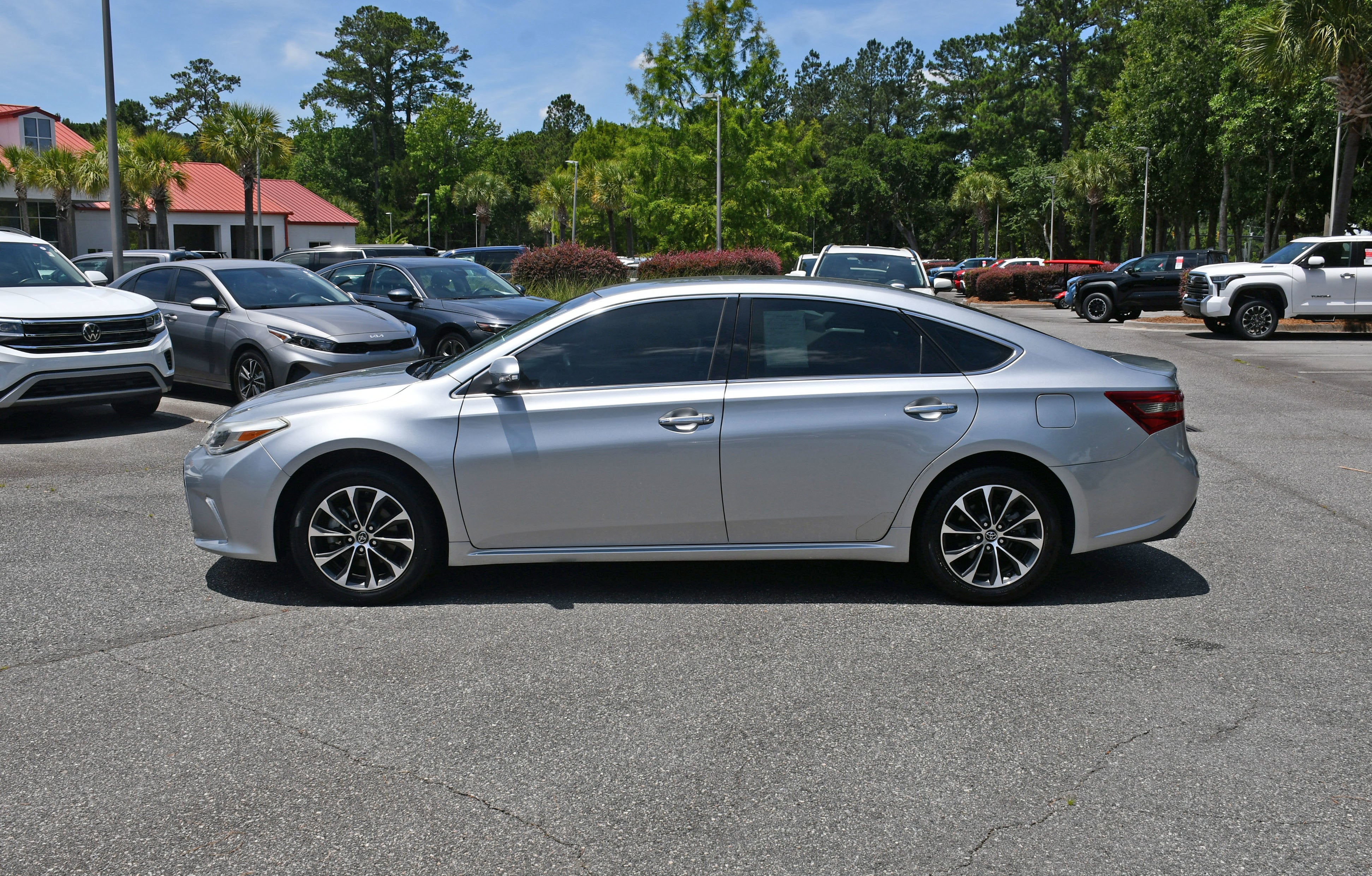 2018 Toyota Avalon Touring