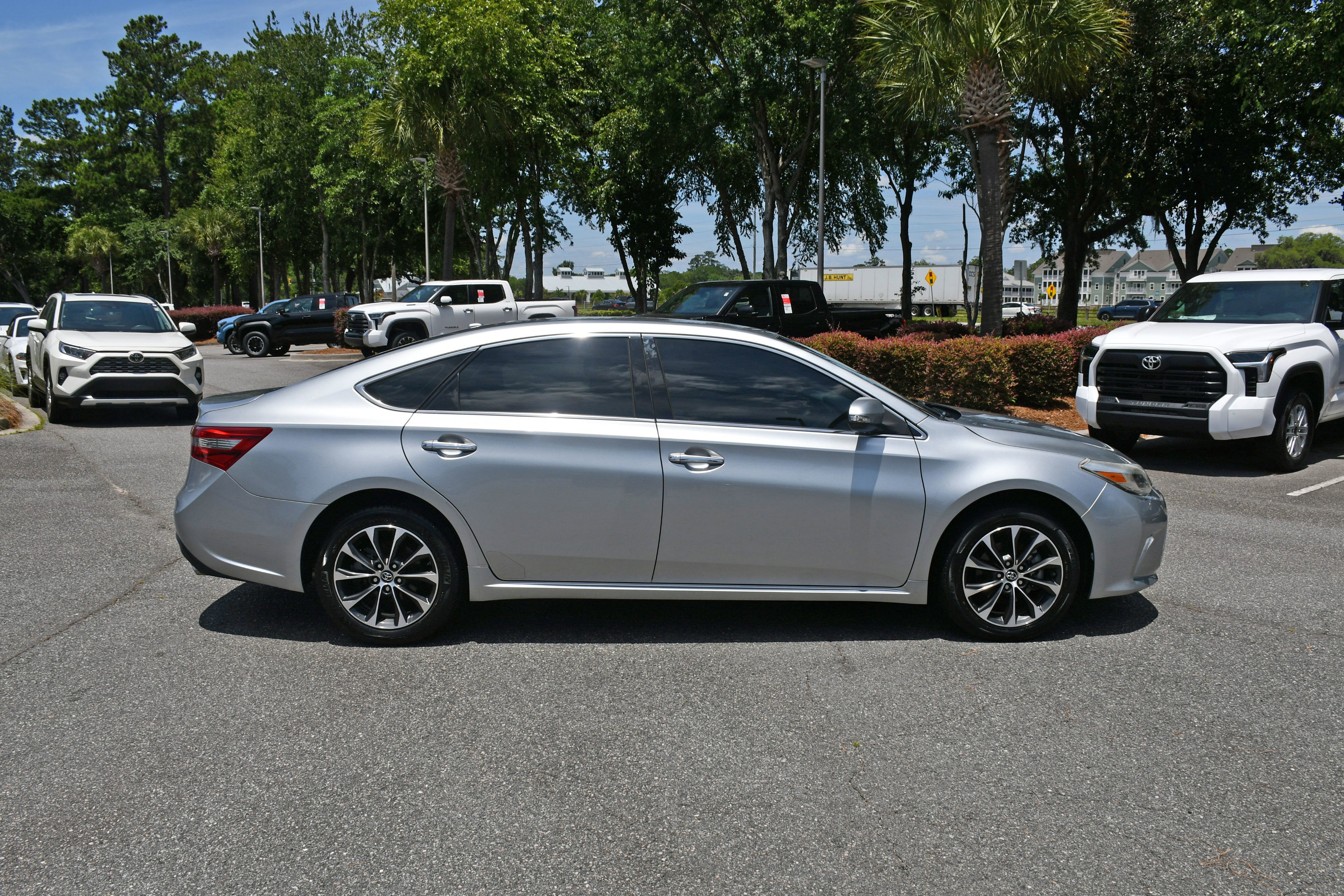 2018 Toyota Avalon Touring