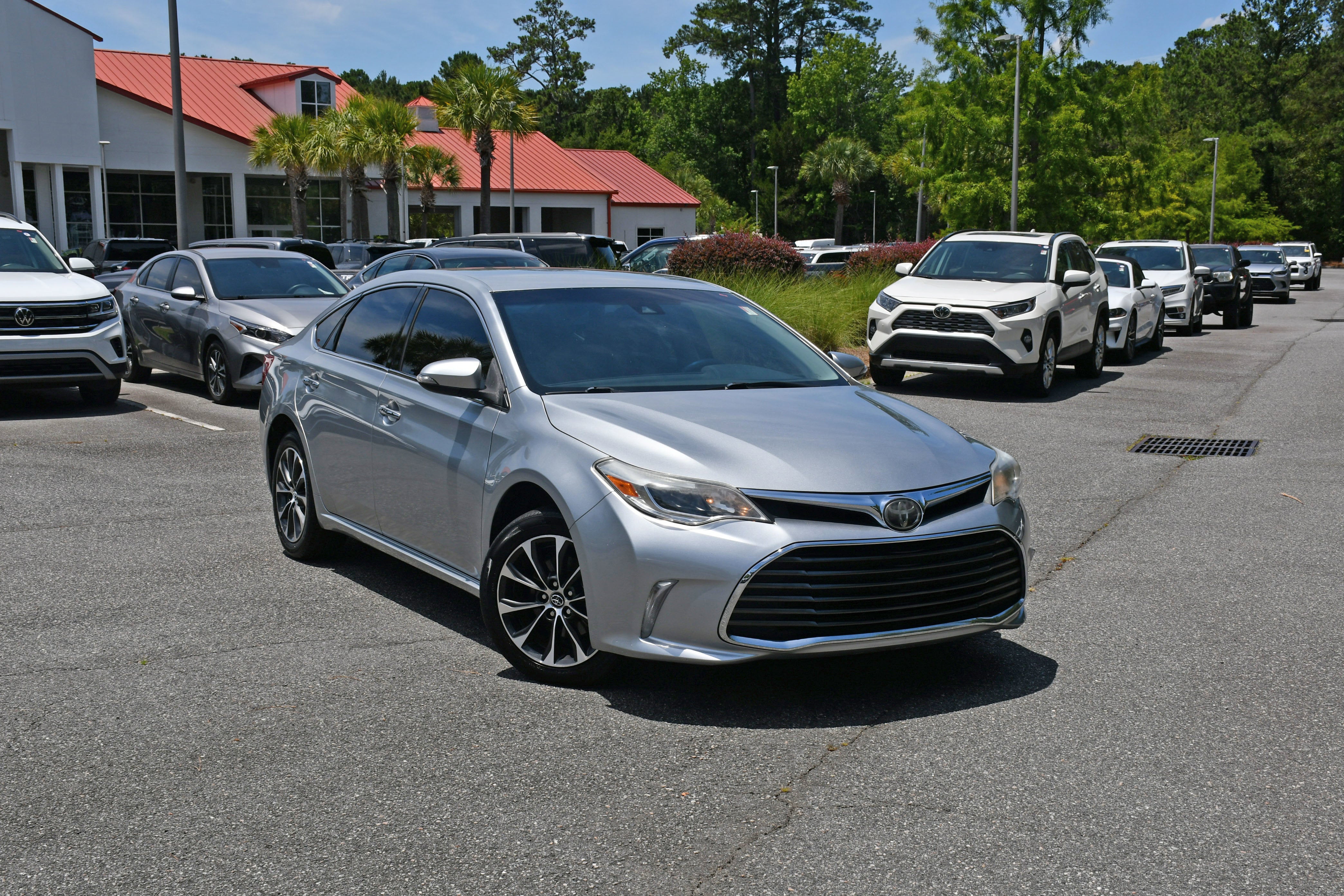 2018 Toyota Avalon Touring