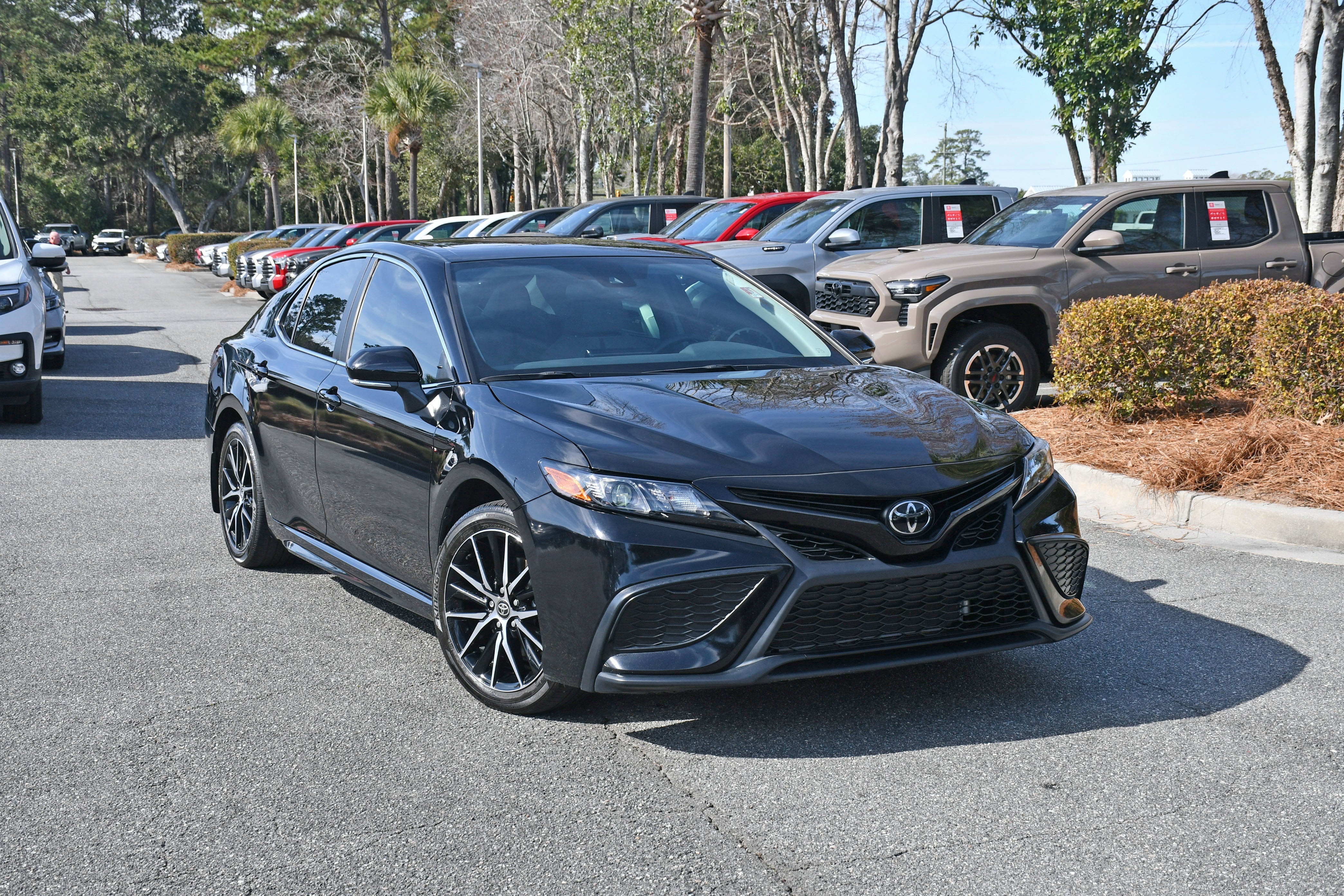 2024 Toyota Camry SE