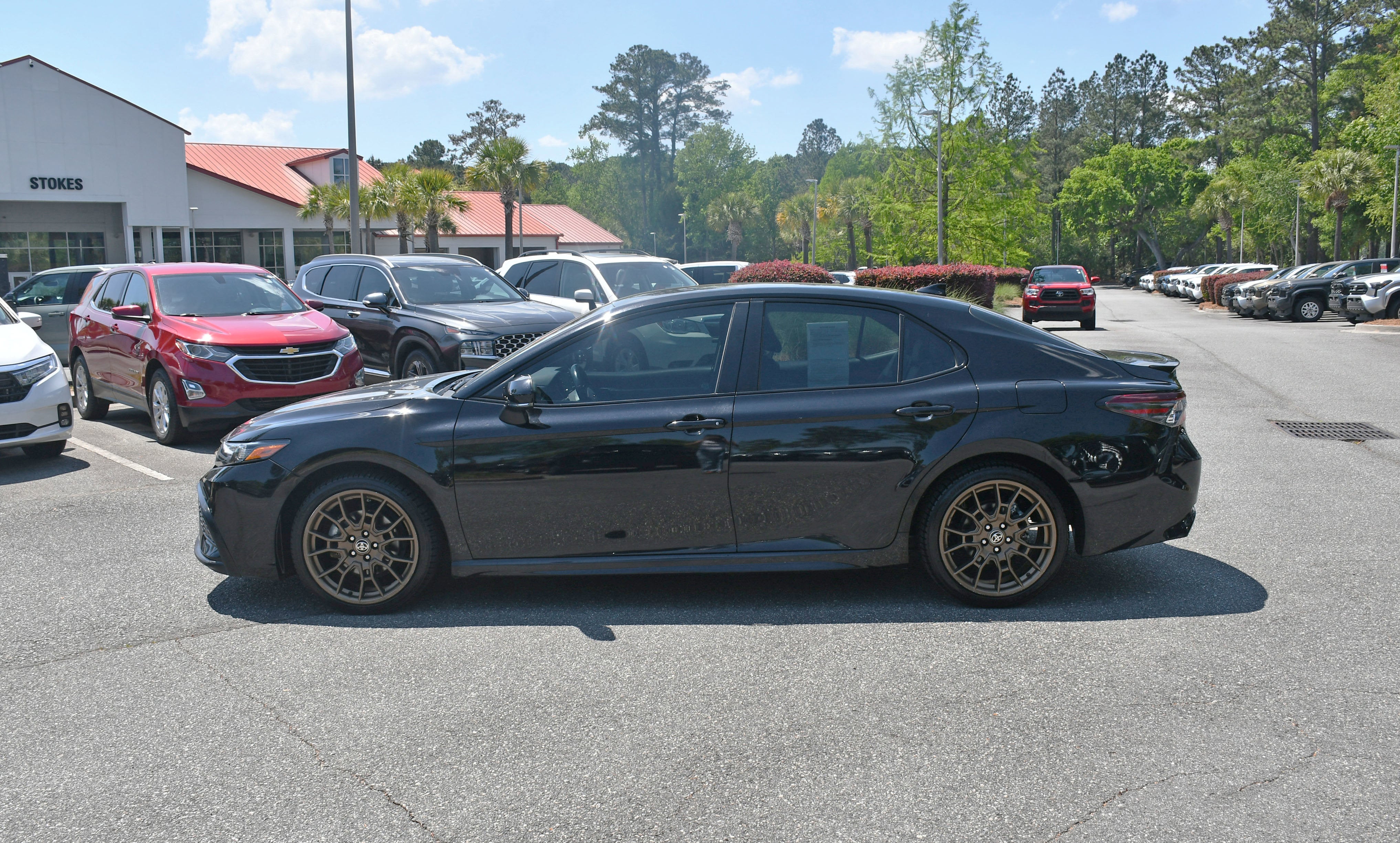 2023 Toyota Camry SE