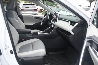 2025 Toyota RAV4 Hybrid XLE Premium