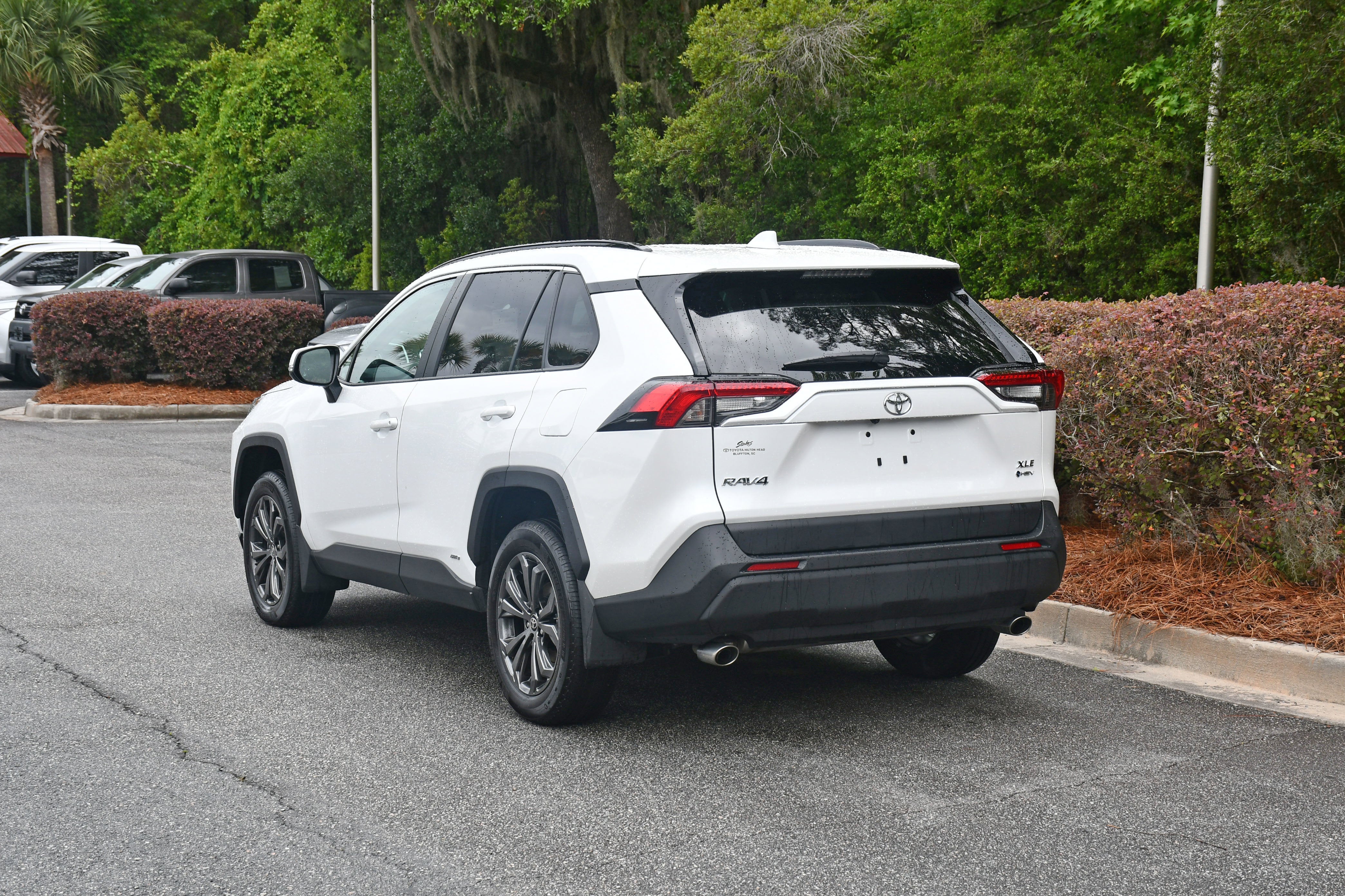 2025 Toyota RAV4 Hybrid XLE Premium