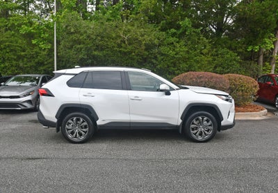 2025 Toyota RAV4 Hybrid XLE Premium