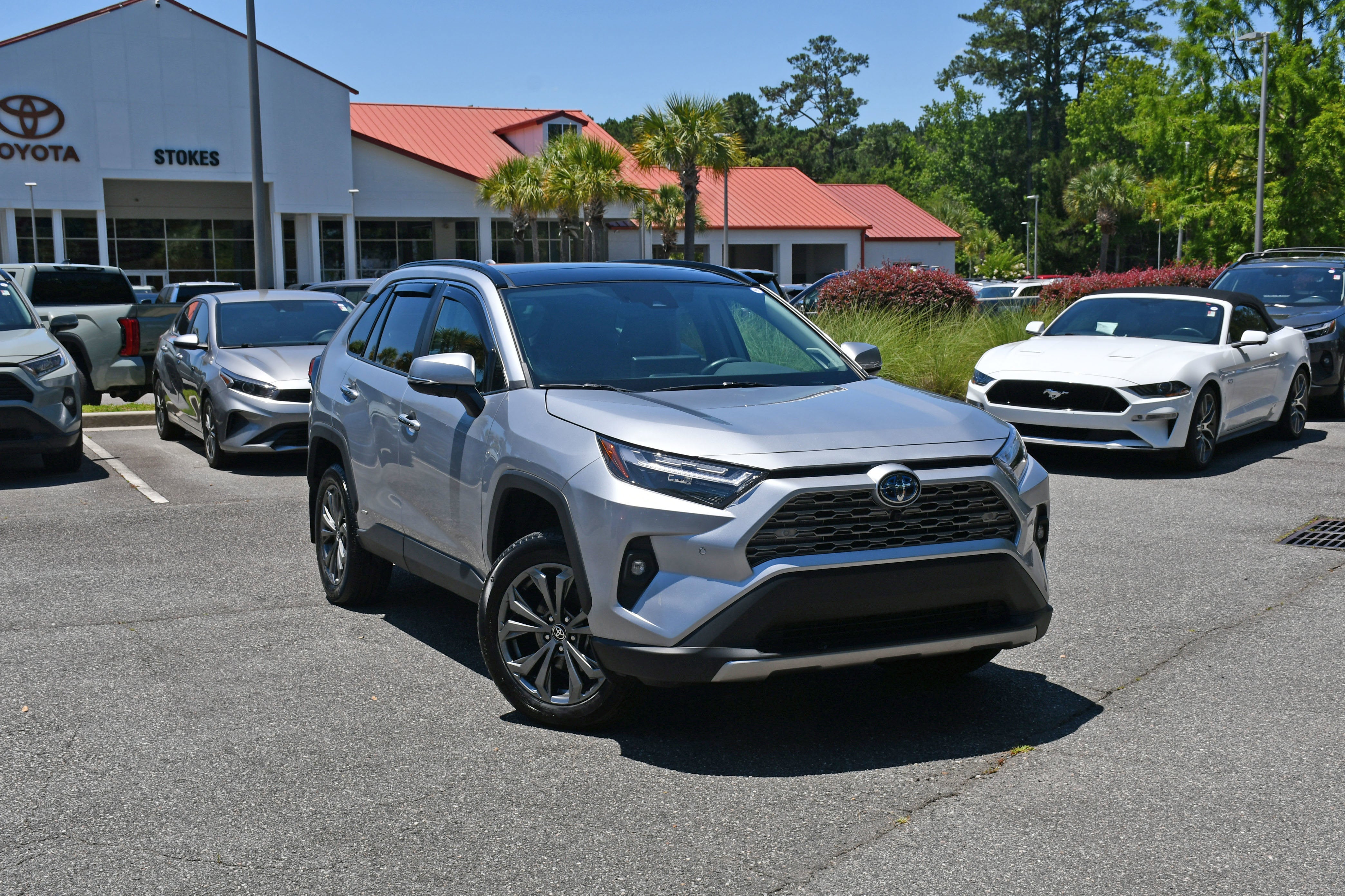 2024 Toyota RAV4 Hybrid Limited