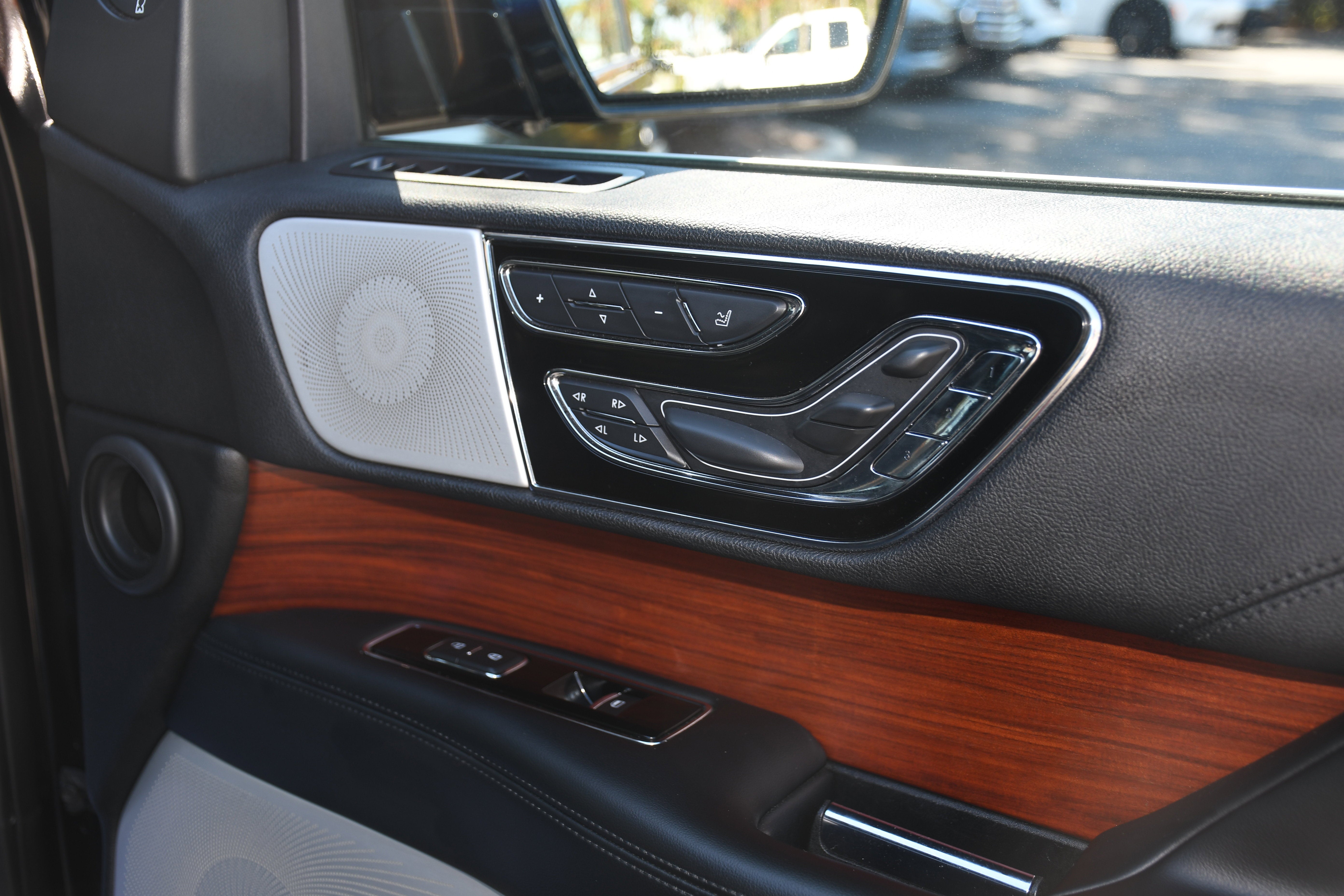 2021 Lincoln Navigator L Reserve