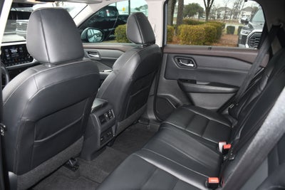 2022 Nissan Rogue SL