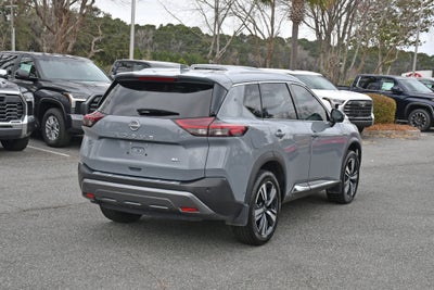 2022 Nissan Rogue SL