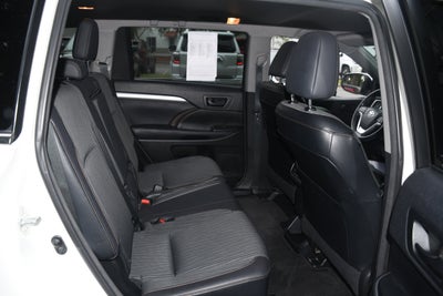2015 Toyota Highlander LE